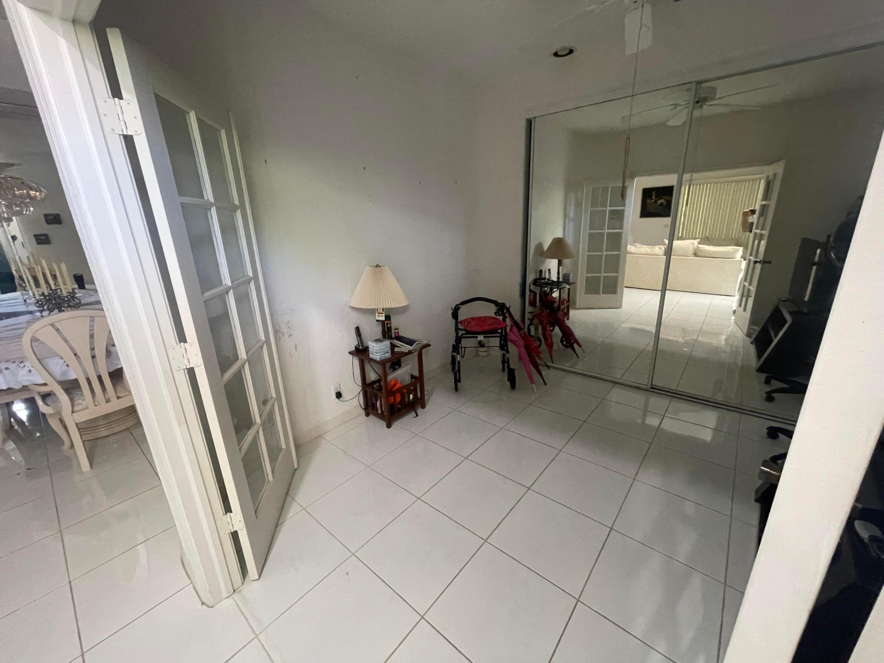9858 Royal Palm Boulevard 3-14 Property Photo 14