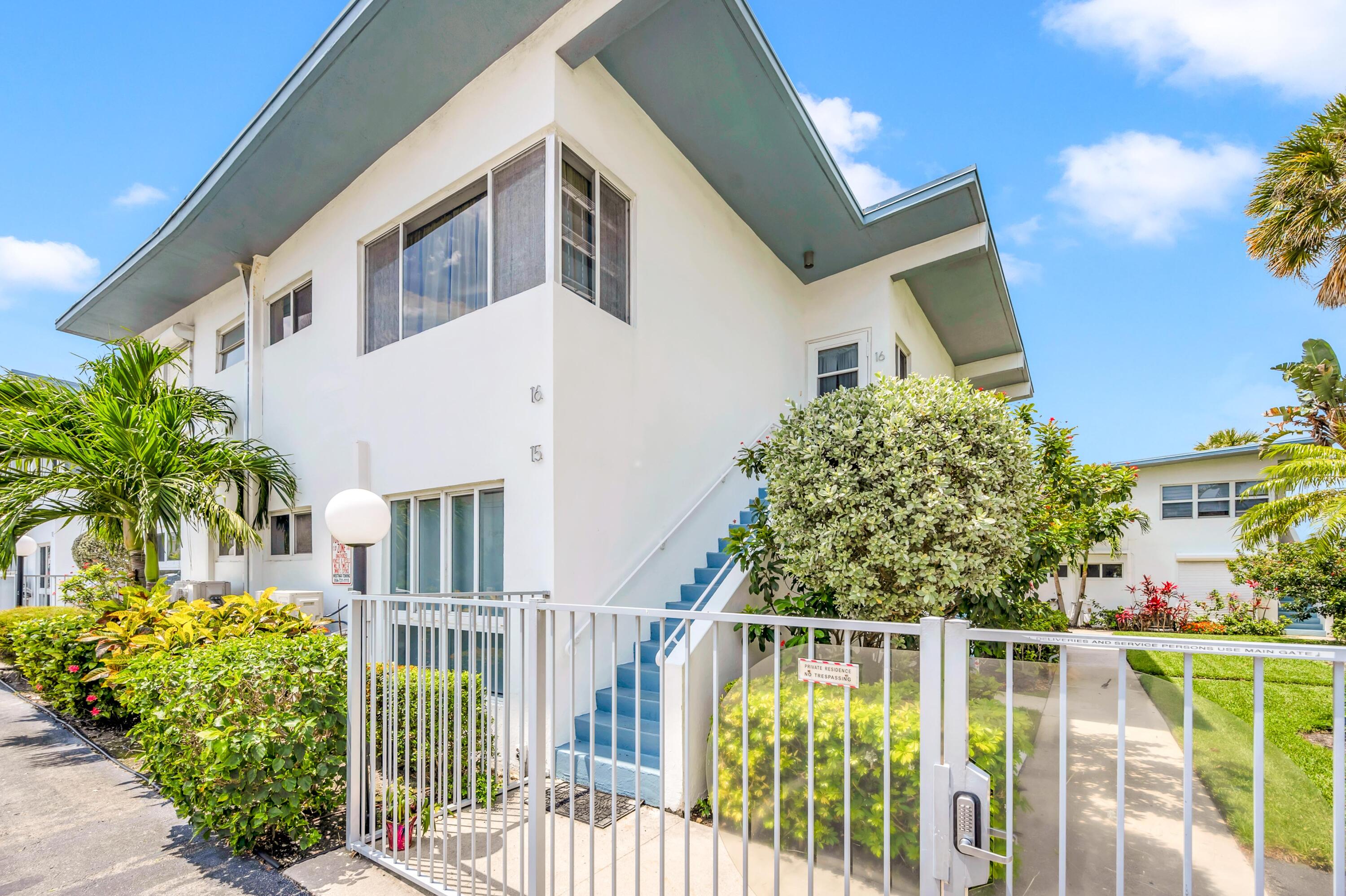 425 Bayshore Drive 15 Property Photo 17