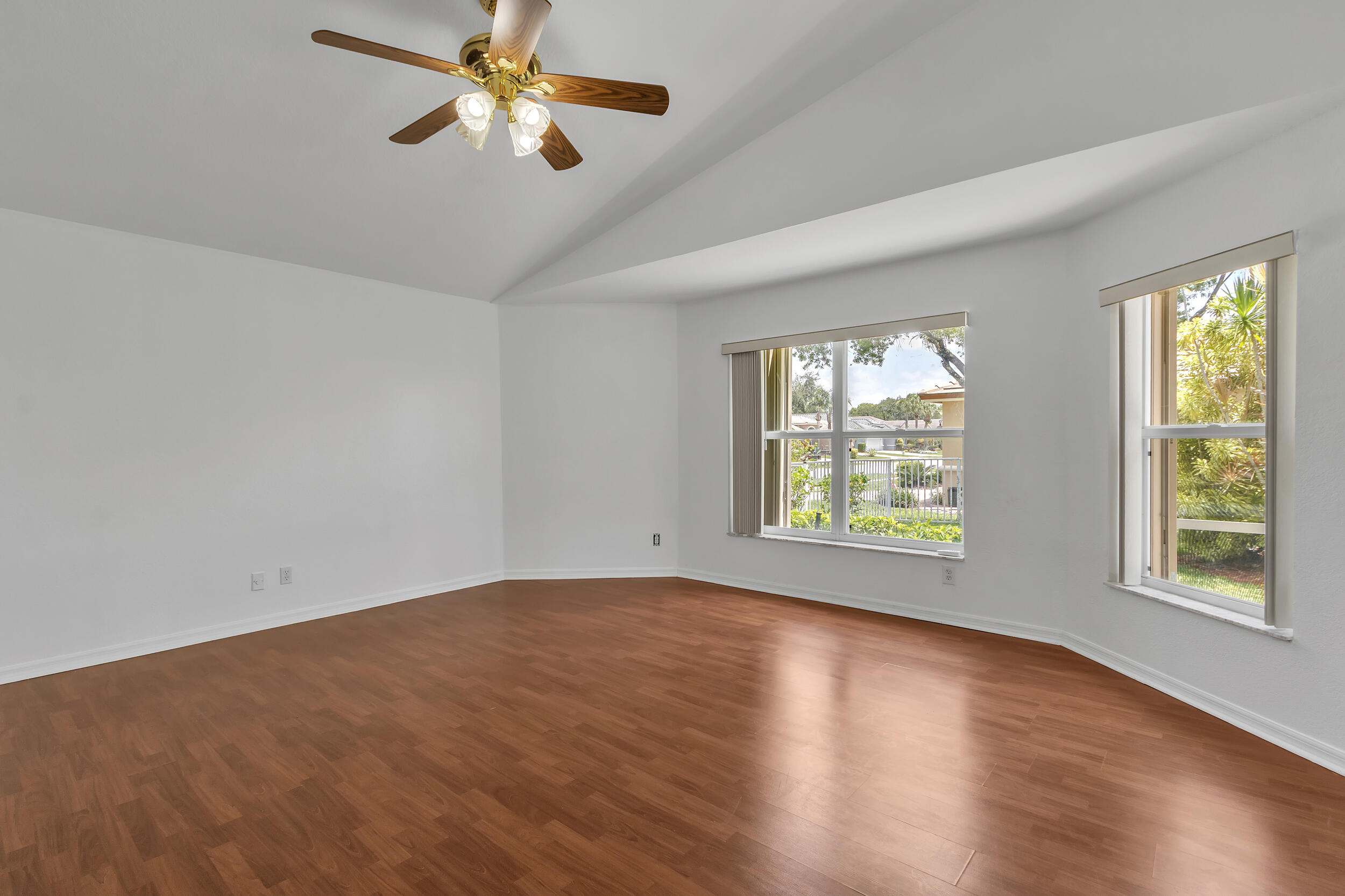 8046 Florenza Drive Property Photo 15