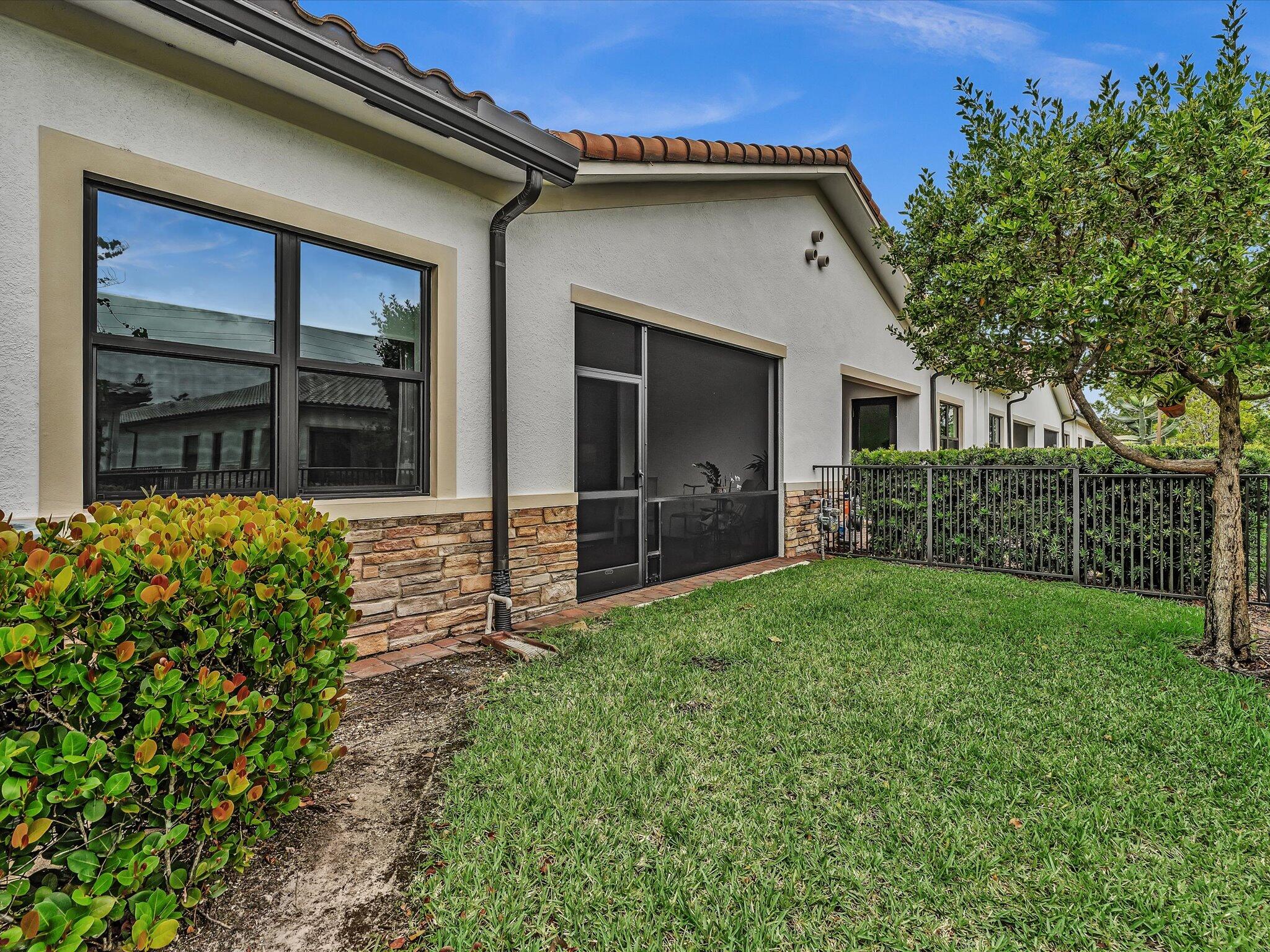 7457 S Blue Spring Drive Property Photo 46
