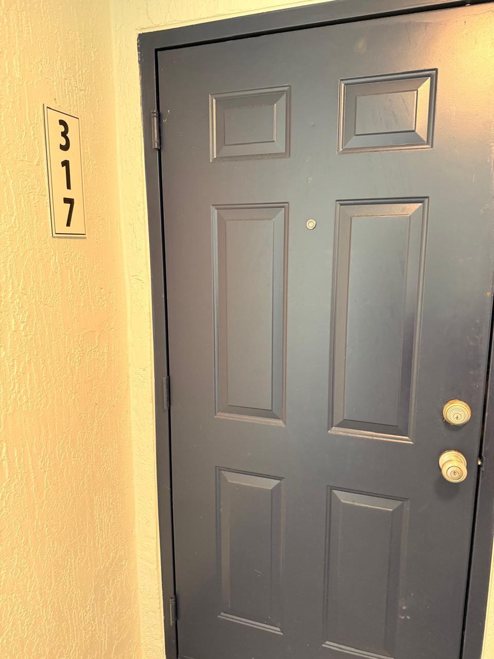 317 Villa Circle 317 Property Photo 2