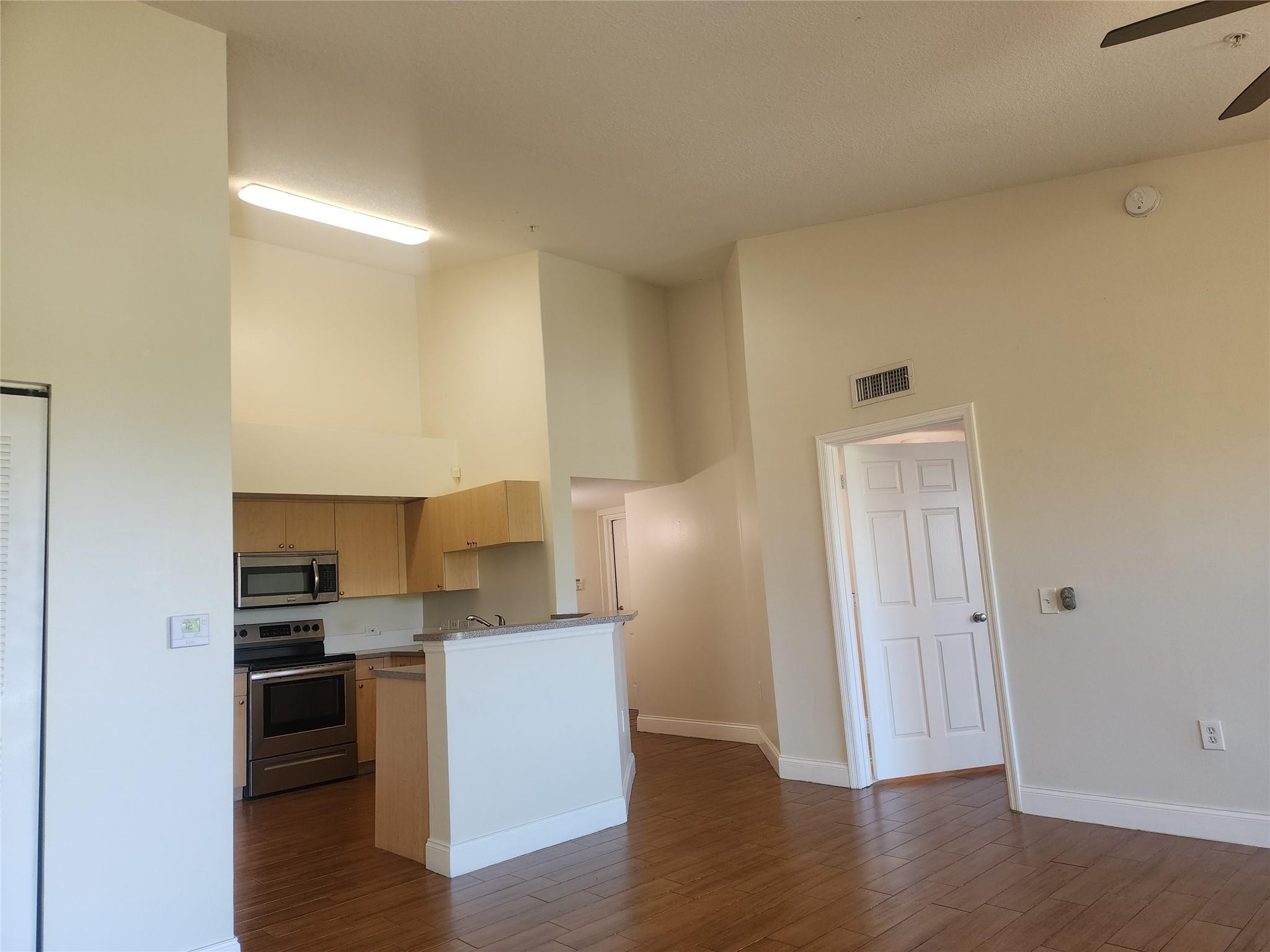 317 Villa Circle 317 Property Photo 12