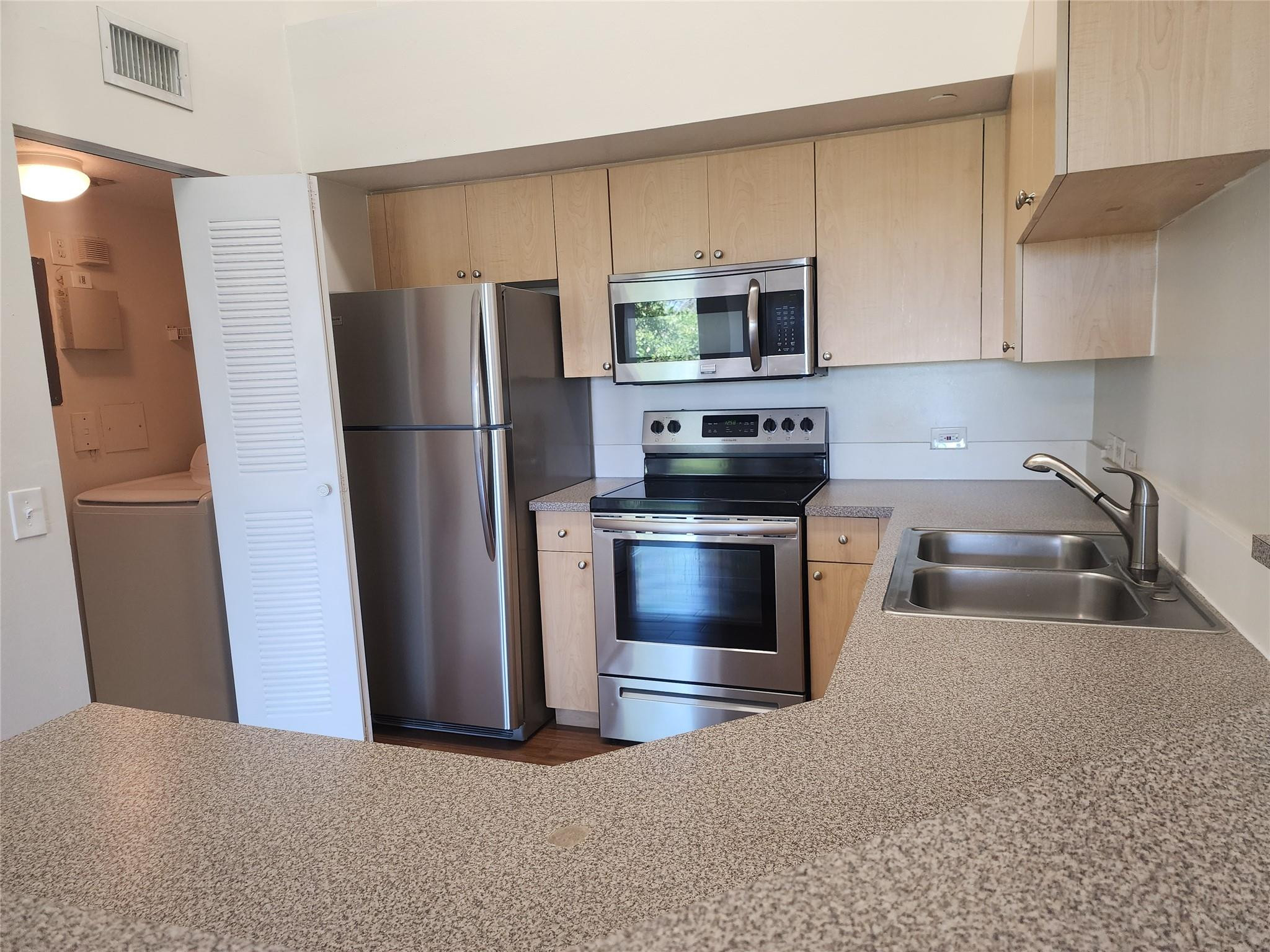 317 Villa Circle 317 Property Photo 15