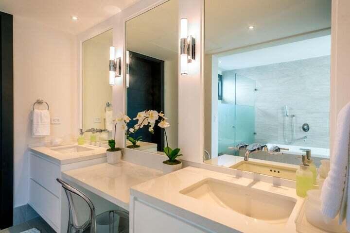 18 00 Property Photo 1