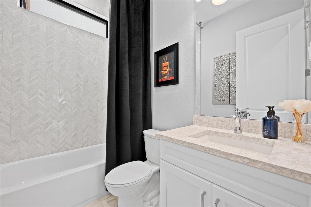 6870 Se Haven Lane Property Photo 21