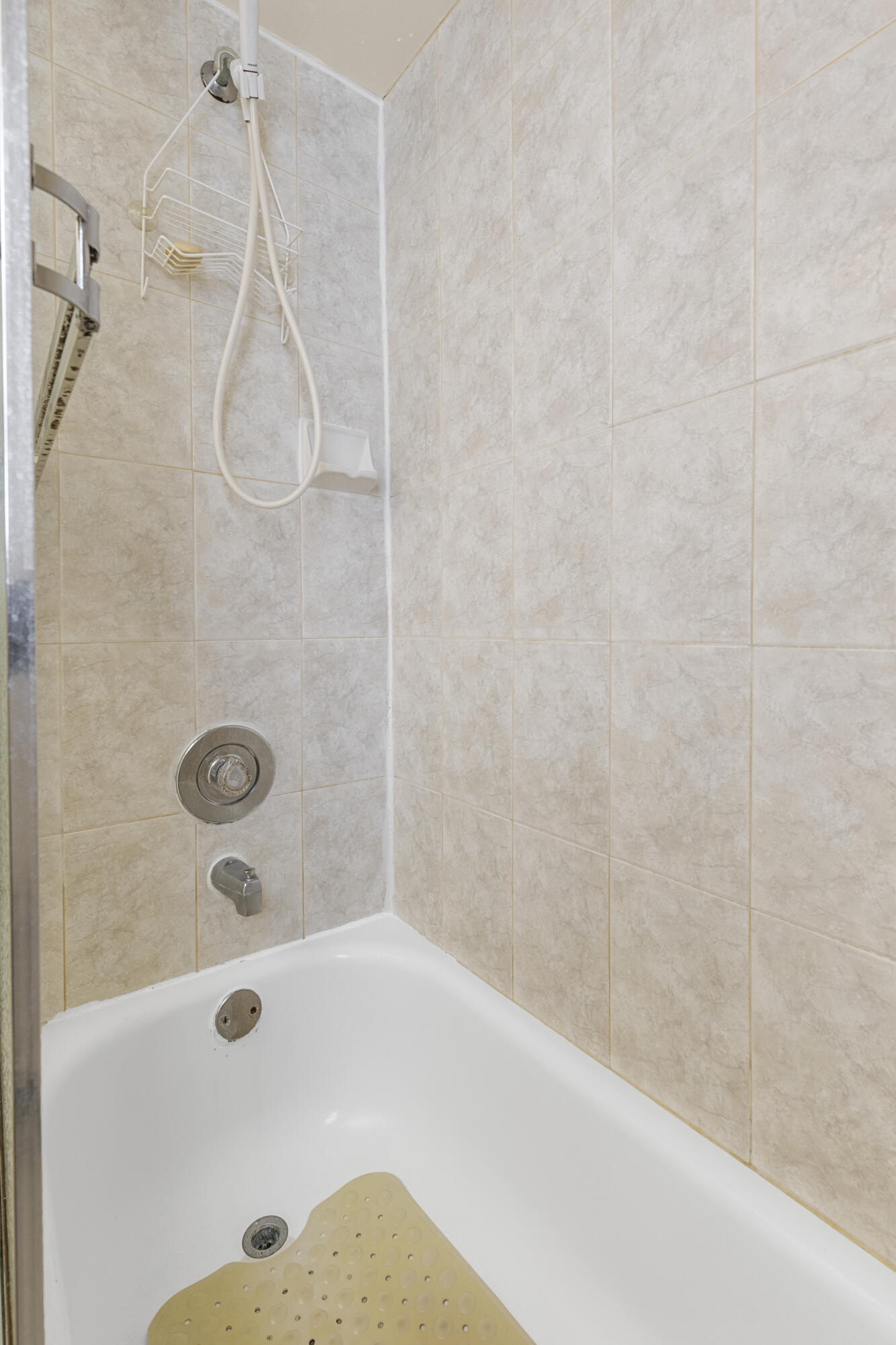 B26048583 Property Photo 14