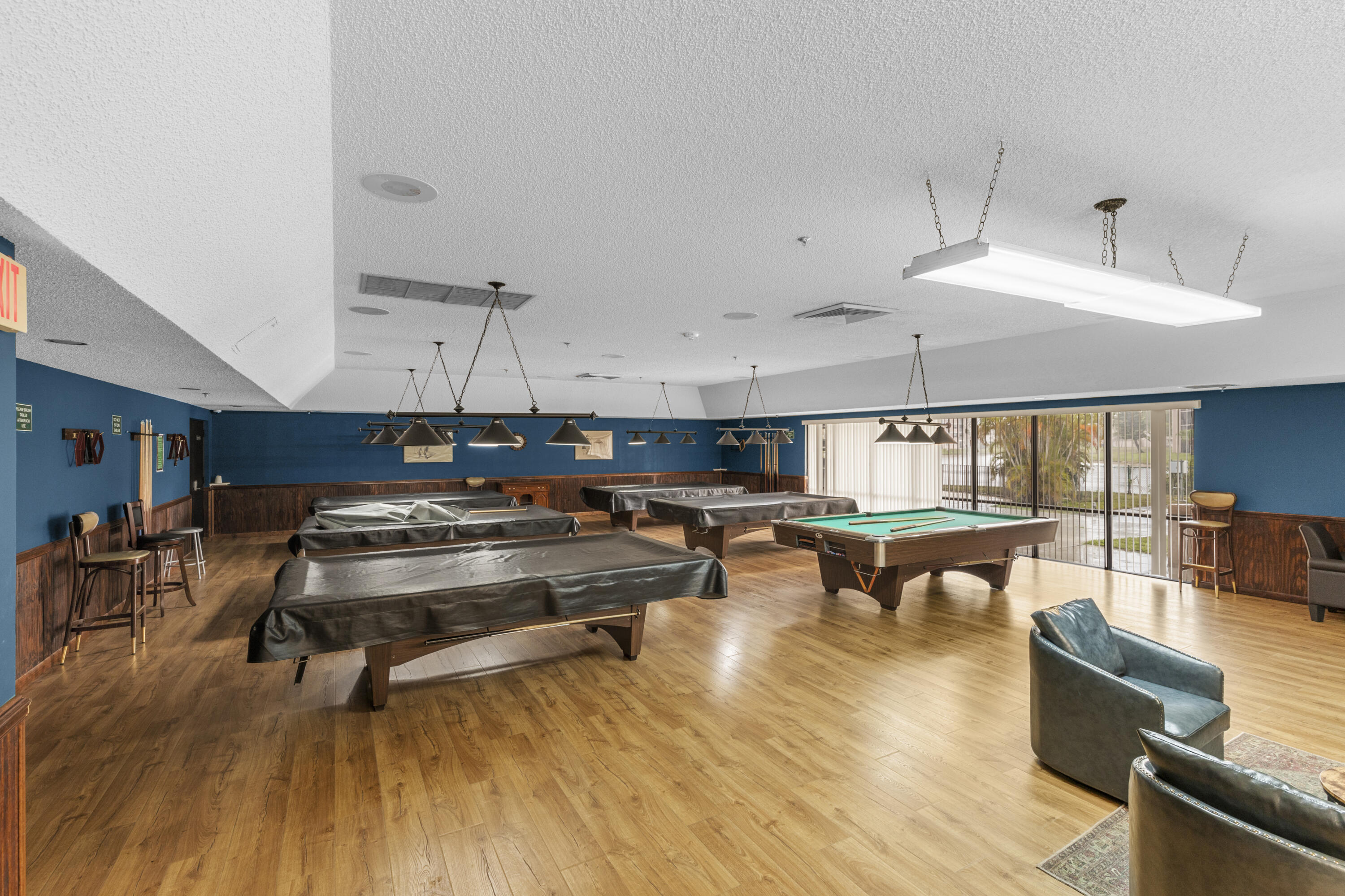B26048583 Property Photo 15