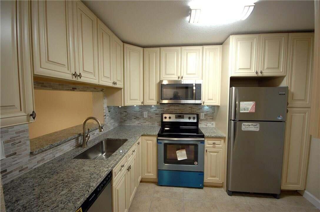 3071 Holiday Springs Boulevard 101-8 Property Photo 6