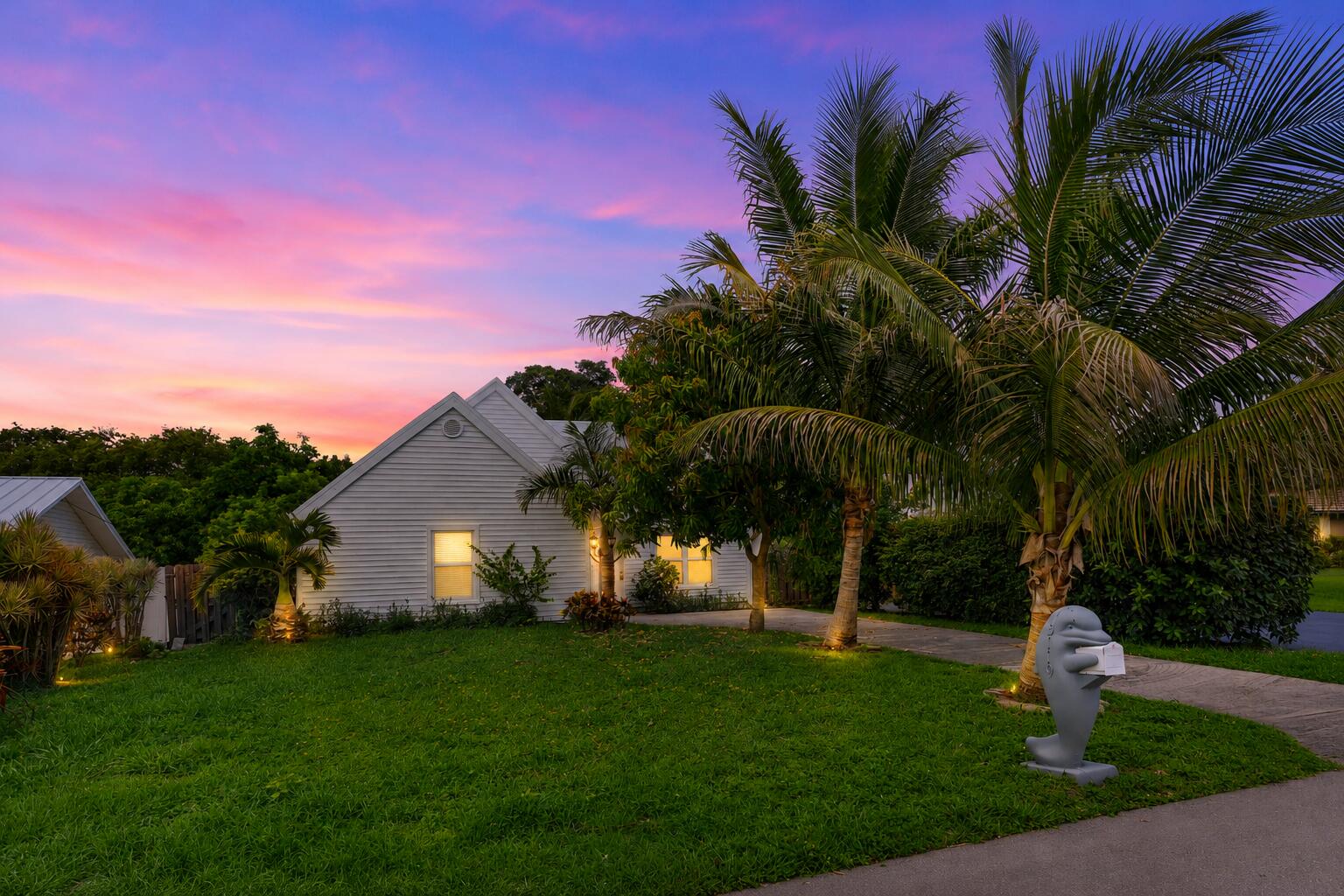 5119 Oak Hill Road Property Photo 1