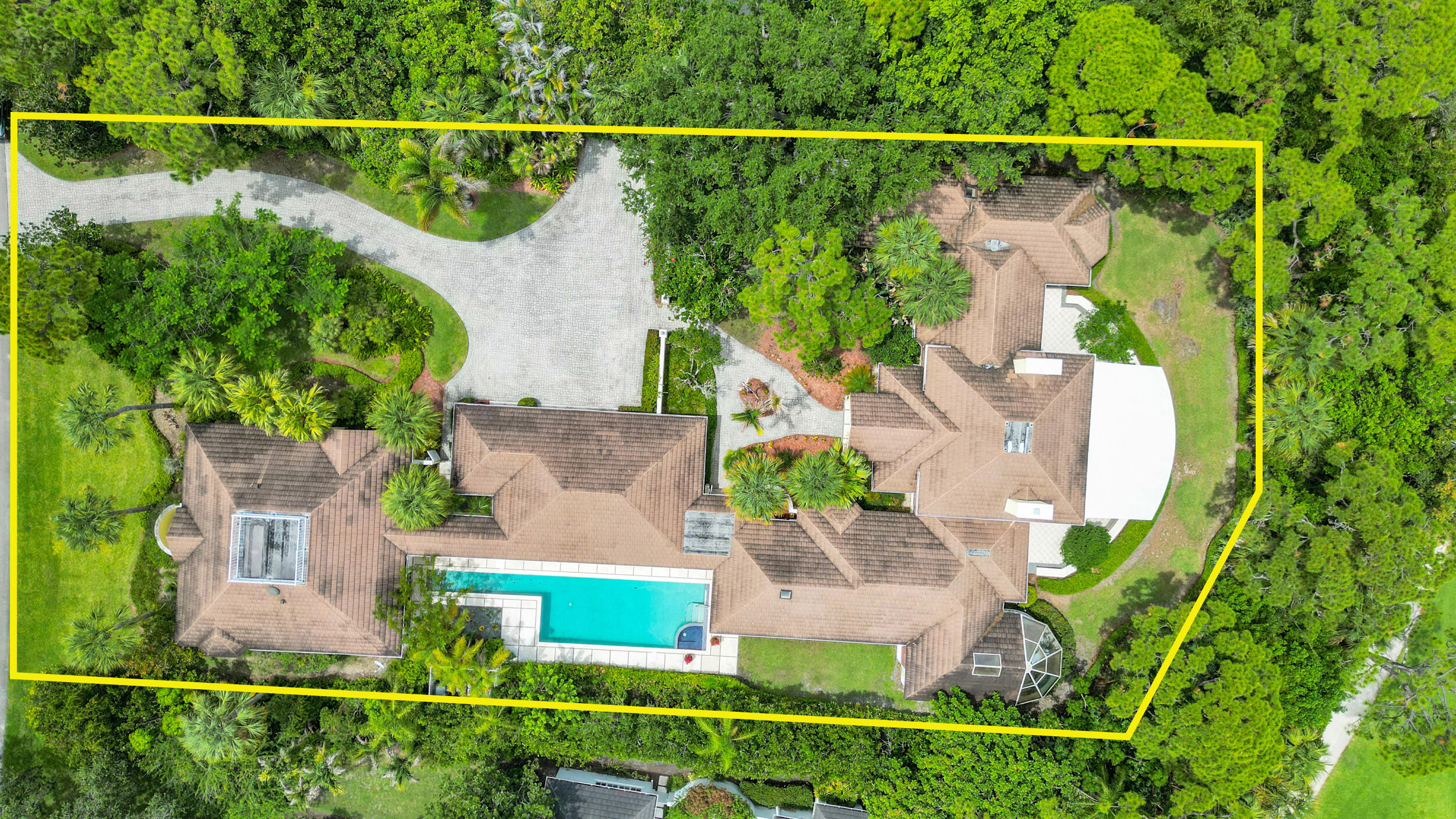 7107 Se Golfhouse Drive Property Photo 1