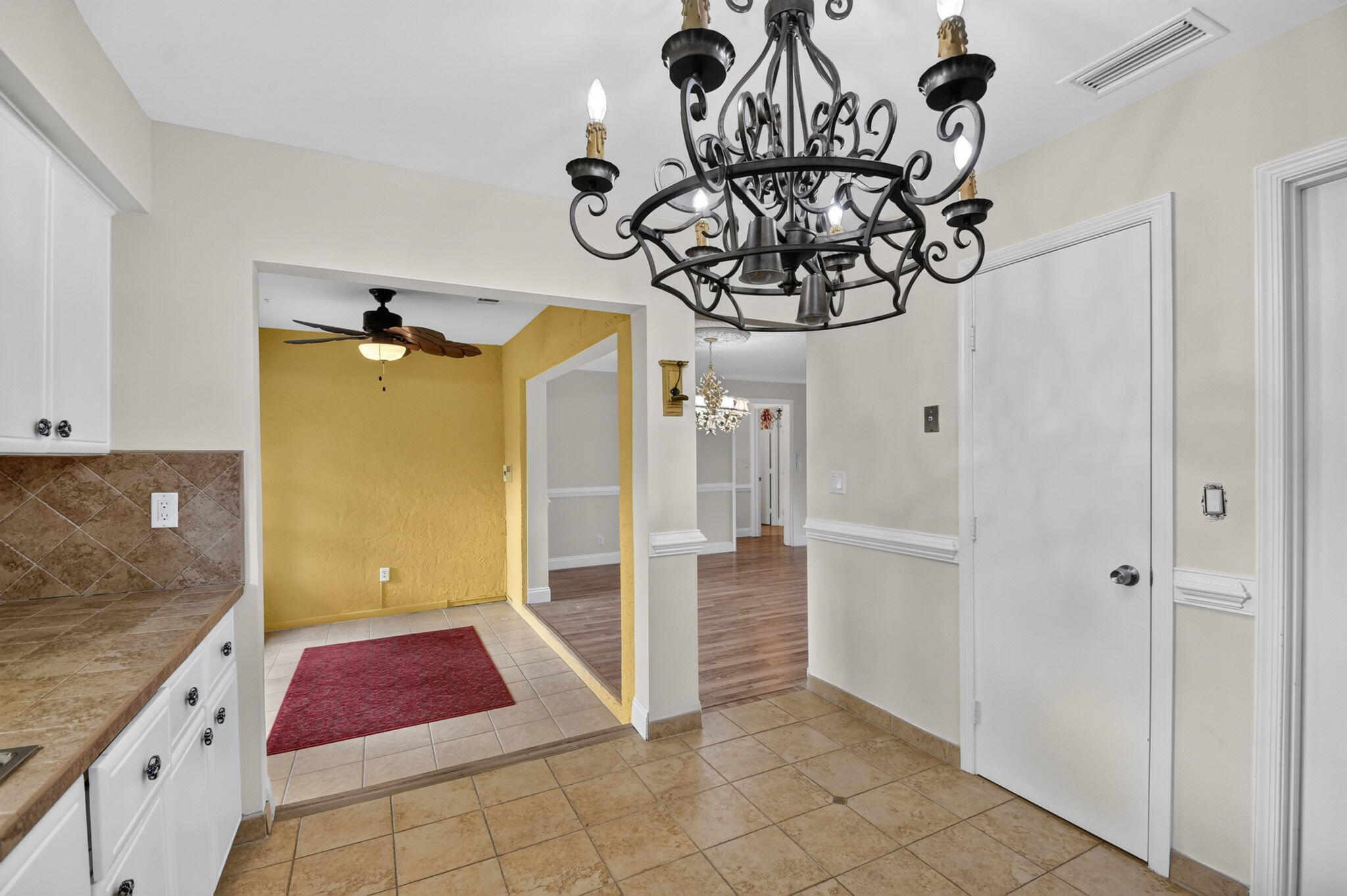 9930 Frangipani Tree Way B Property Photo 5