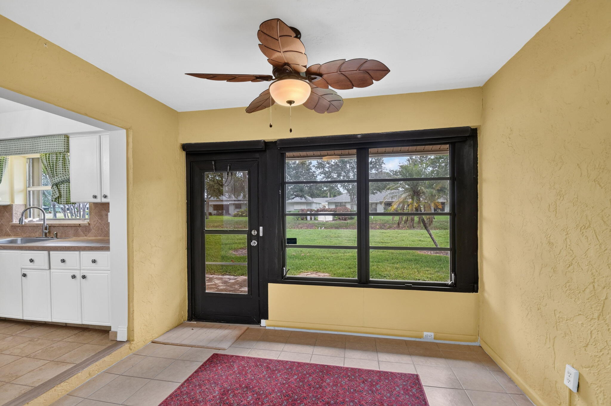 9930 Frangipani Tree Way B Property Photo 11