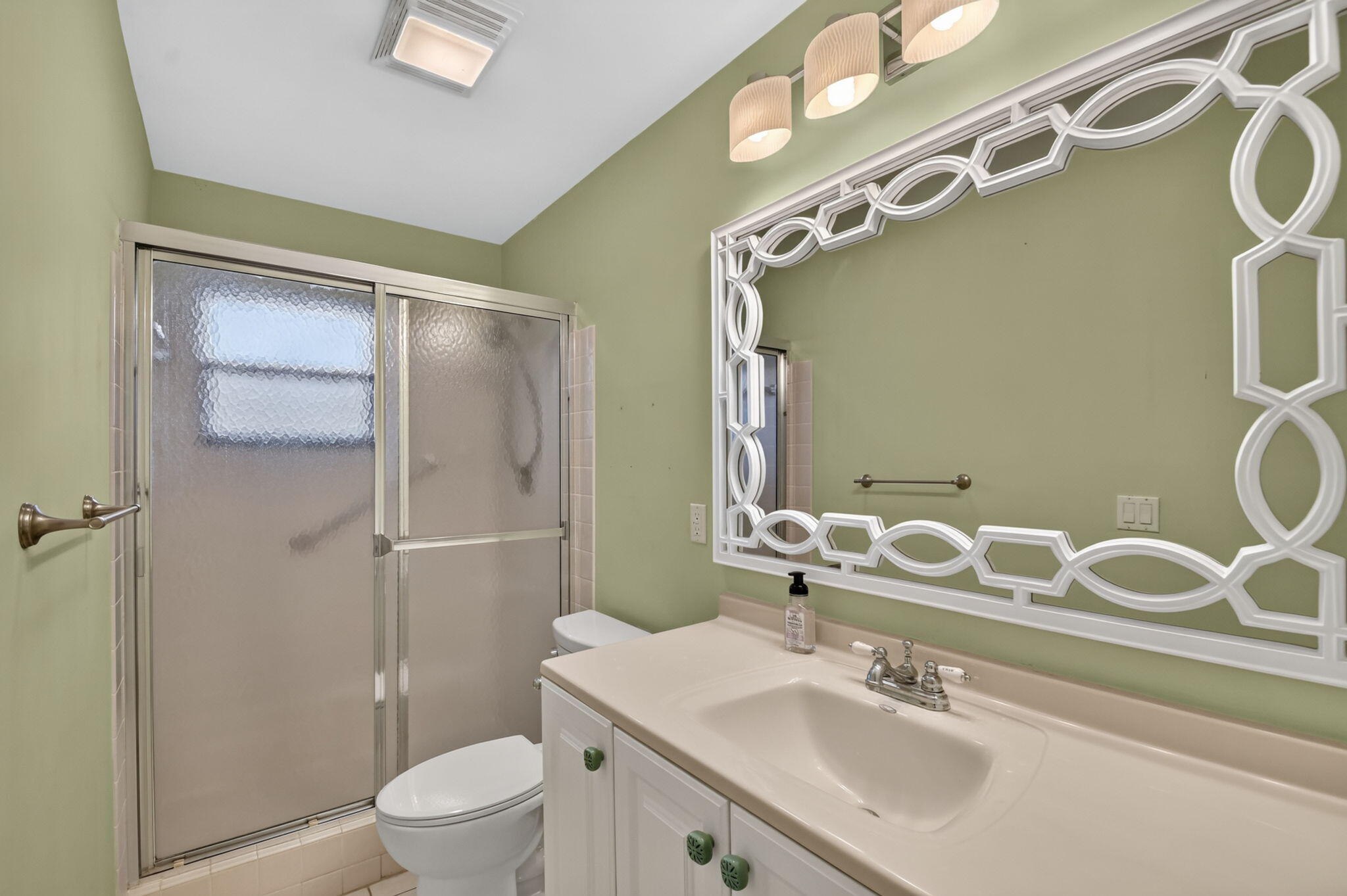 9930 Frangipani Tree Way B Property Photo 22