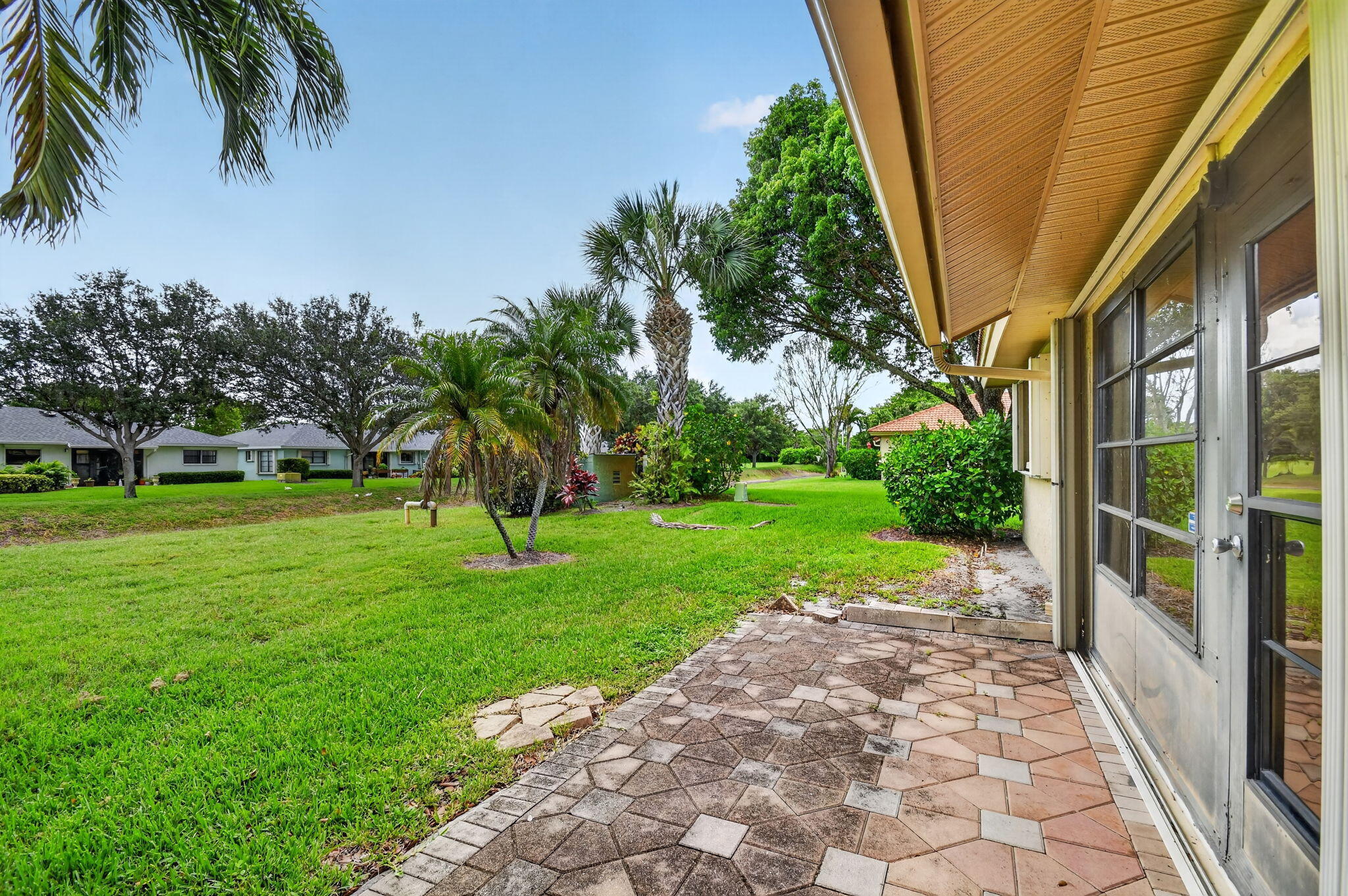 9930 Frangipani Tree Way B Property Photo 24