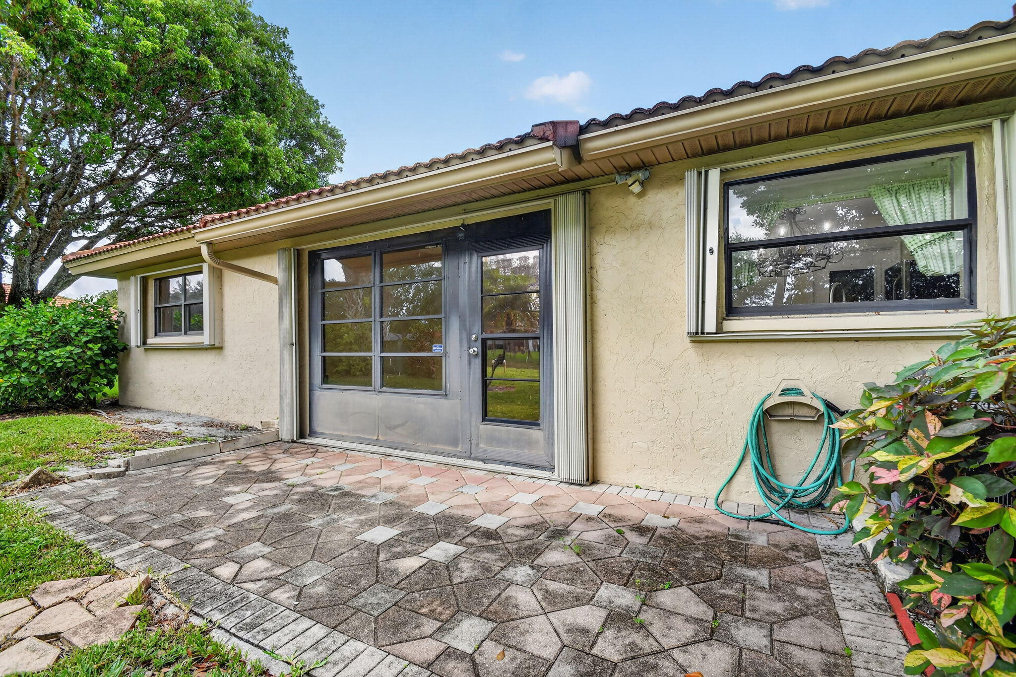 9930 Frangipani Tree Way B Property Photo 25