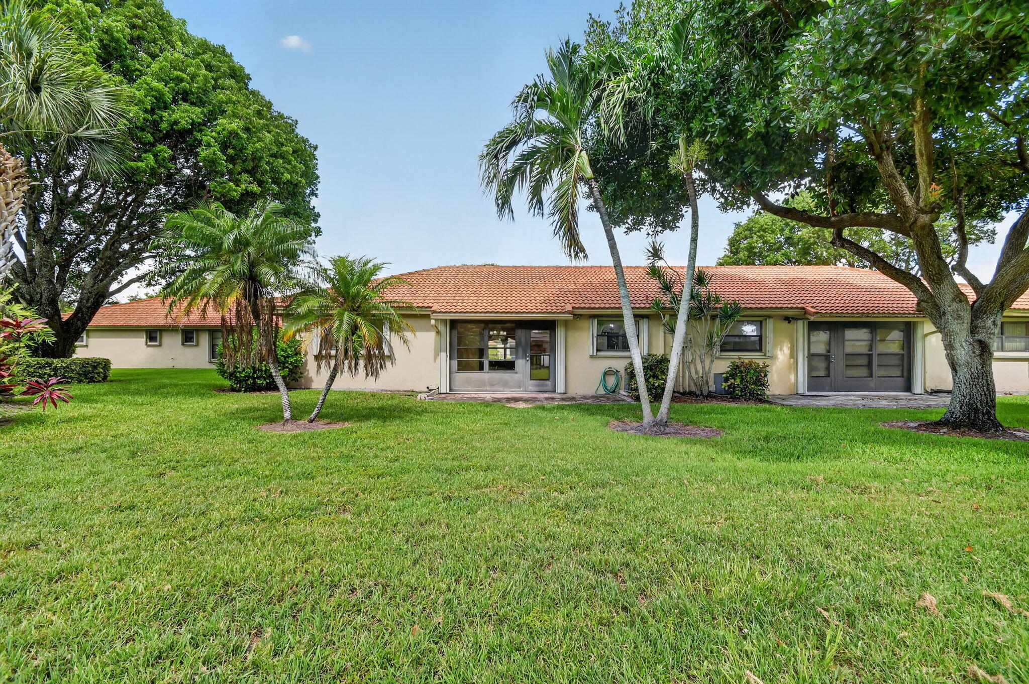 9930 Frangipani Tree Way B Property Photo 29