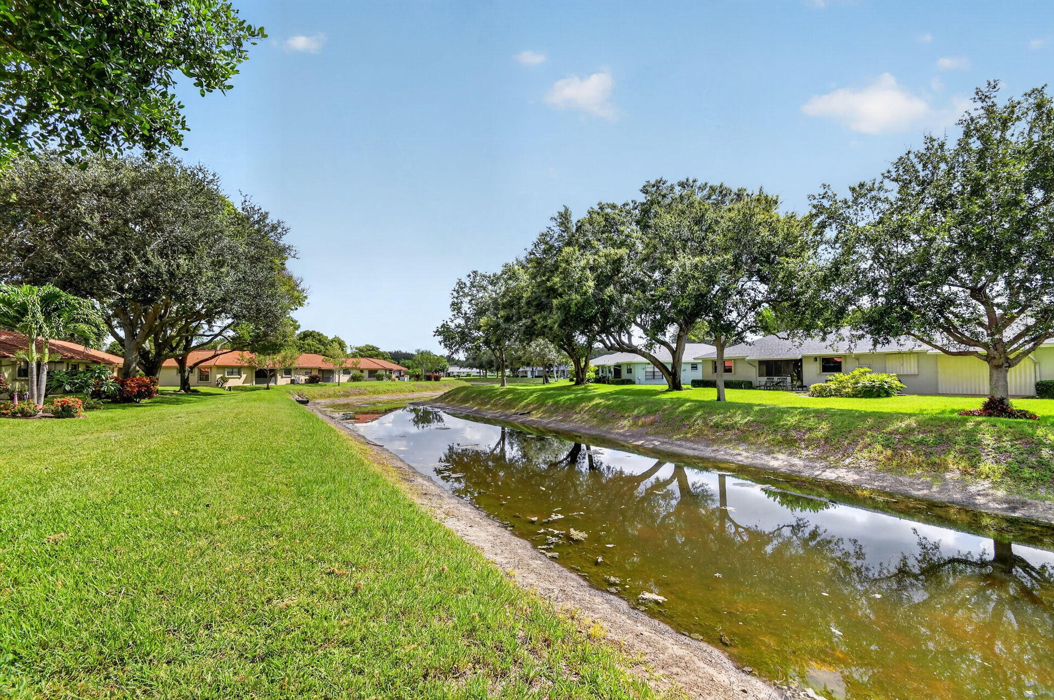 9930 Frangipani Tree Way B Property Photo 32