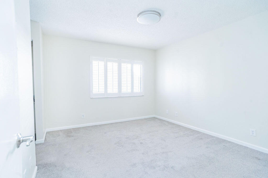 950 S Kanner Hwy Highway Townhouse 124 Property Photo 15