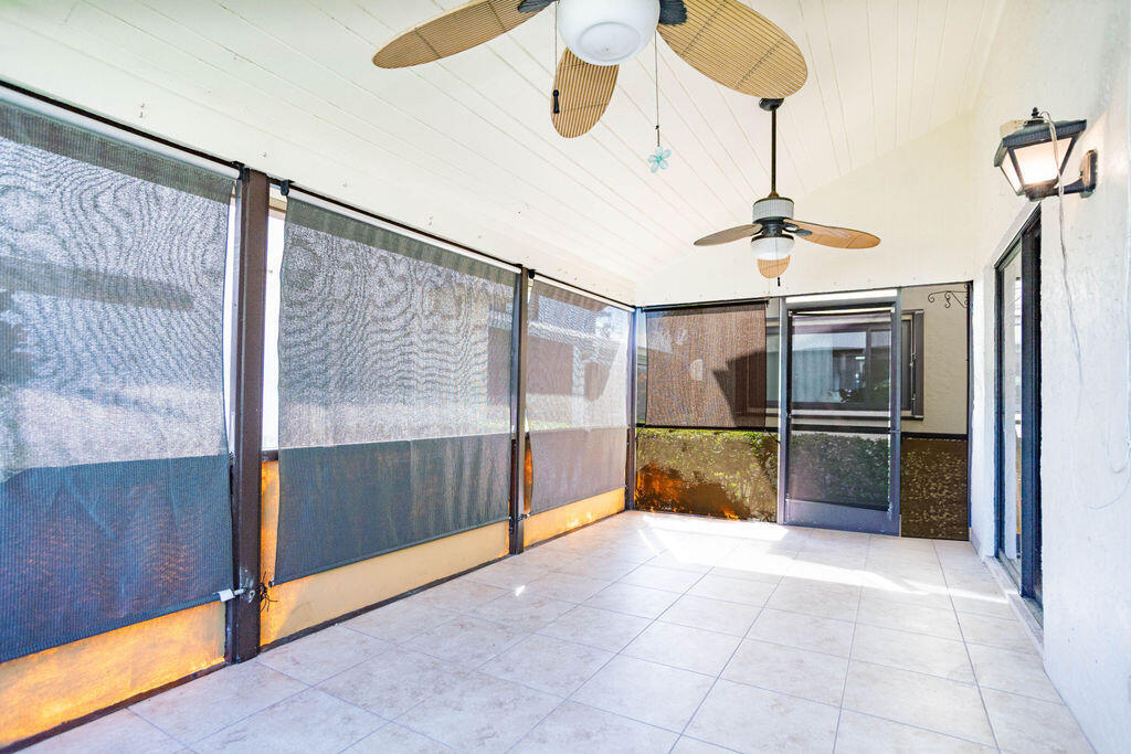 950 S Kanner Hwy Highway Townhouse 124 Property Photo 32