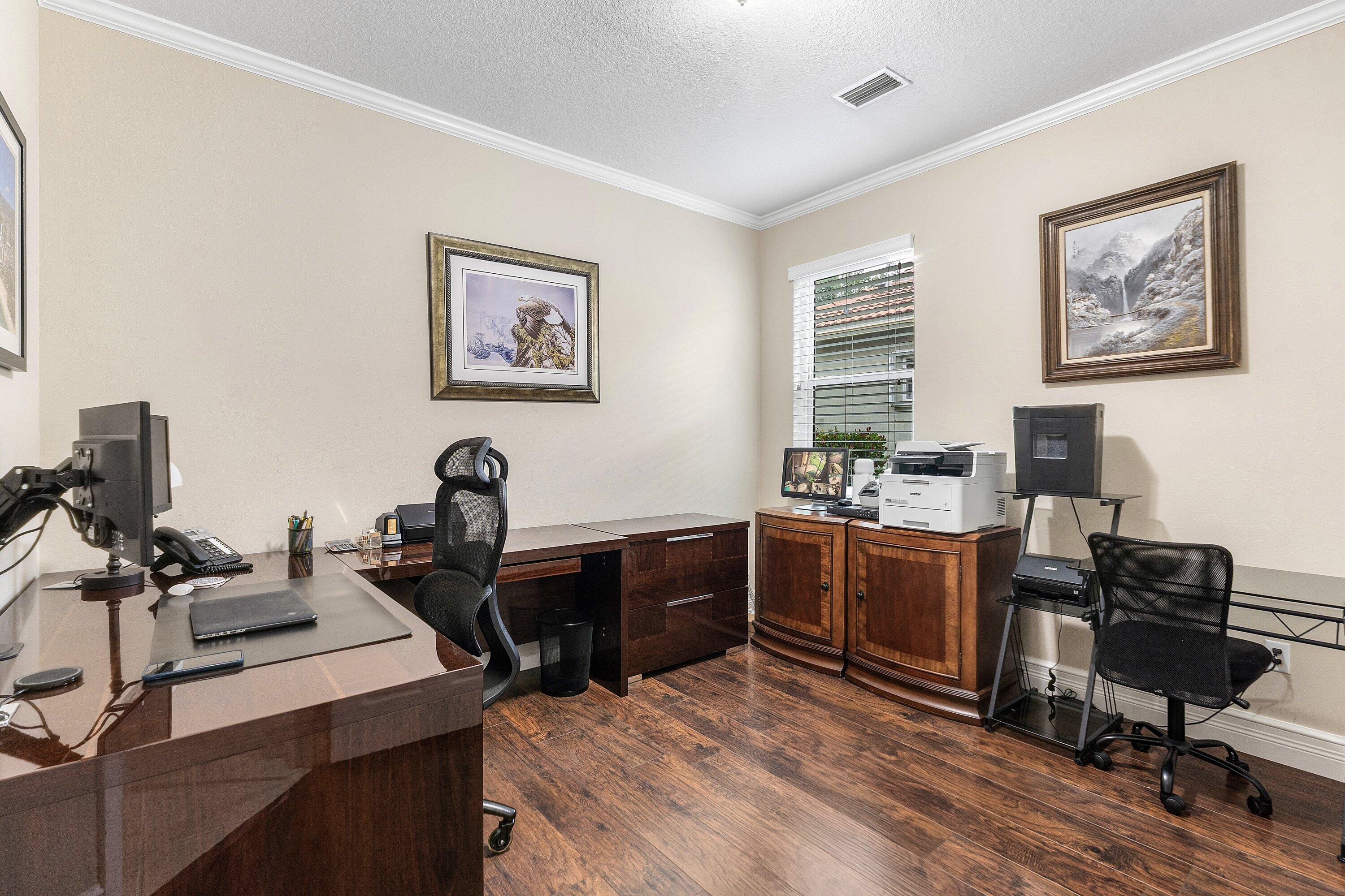 1853 Palisades Drive Property Photo 28