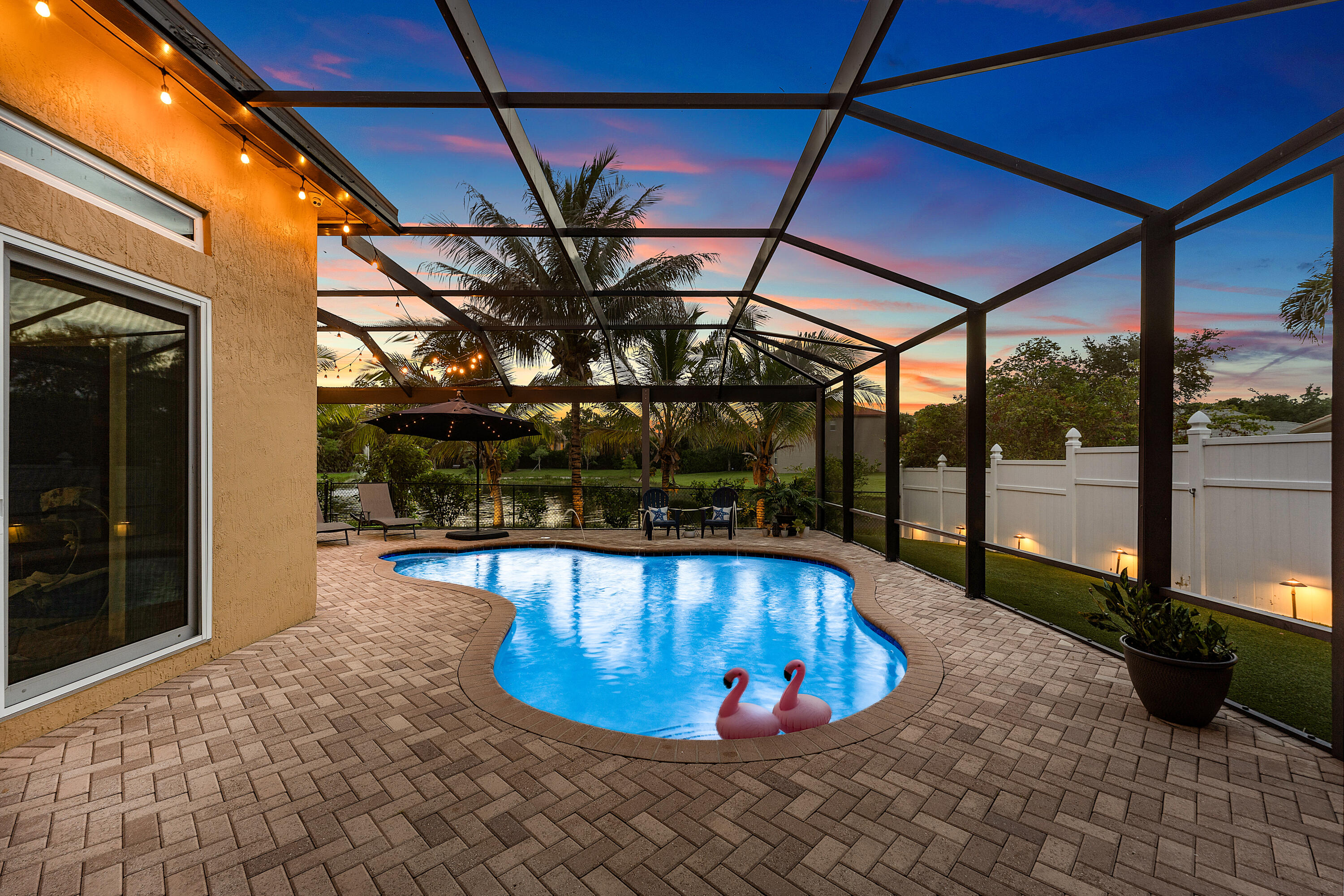 1853 Palisades Drive Property Photo 35