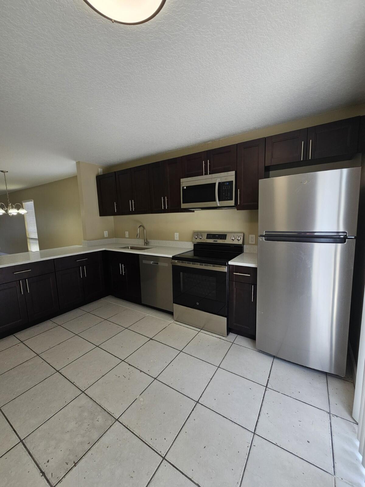 4876 Orleans Court A Property Photo 8