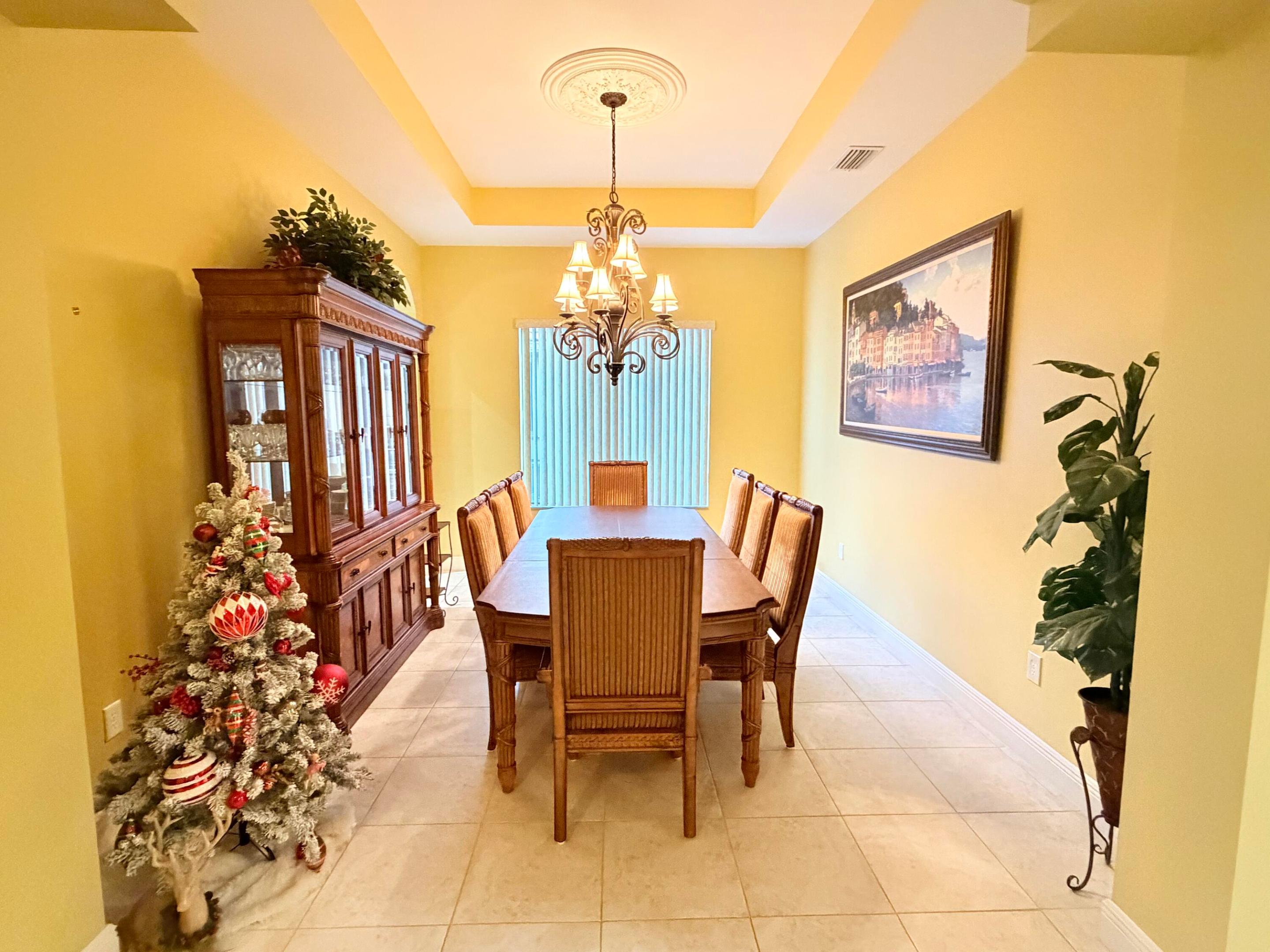 8041 E Via Grande Property Photo 7