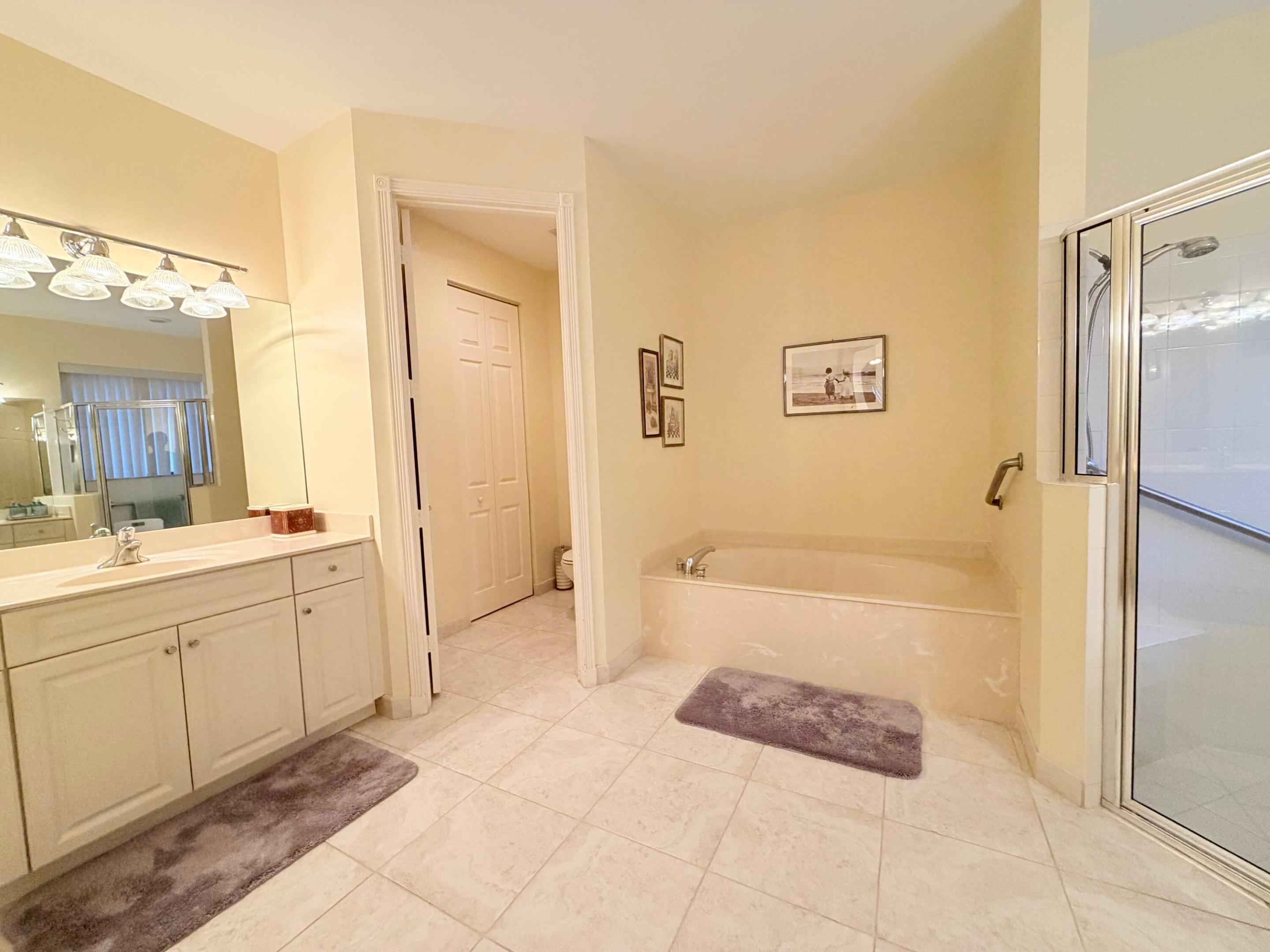 8041 E Via Grande Property Photo 17
