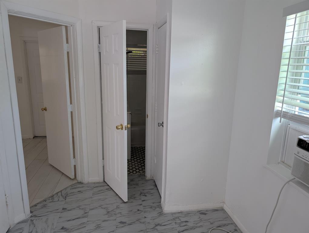 1420 Nw 5th Avenue Property Photo 1