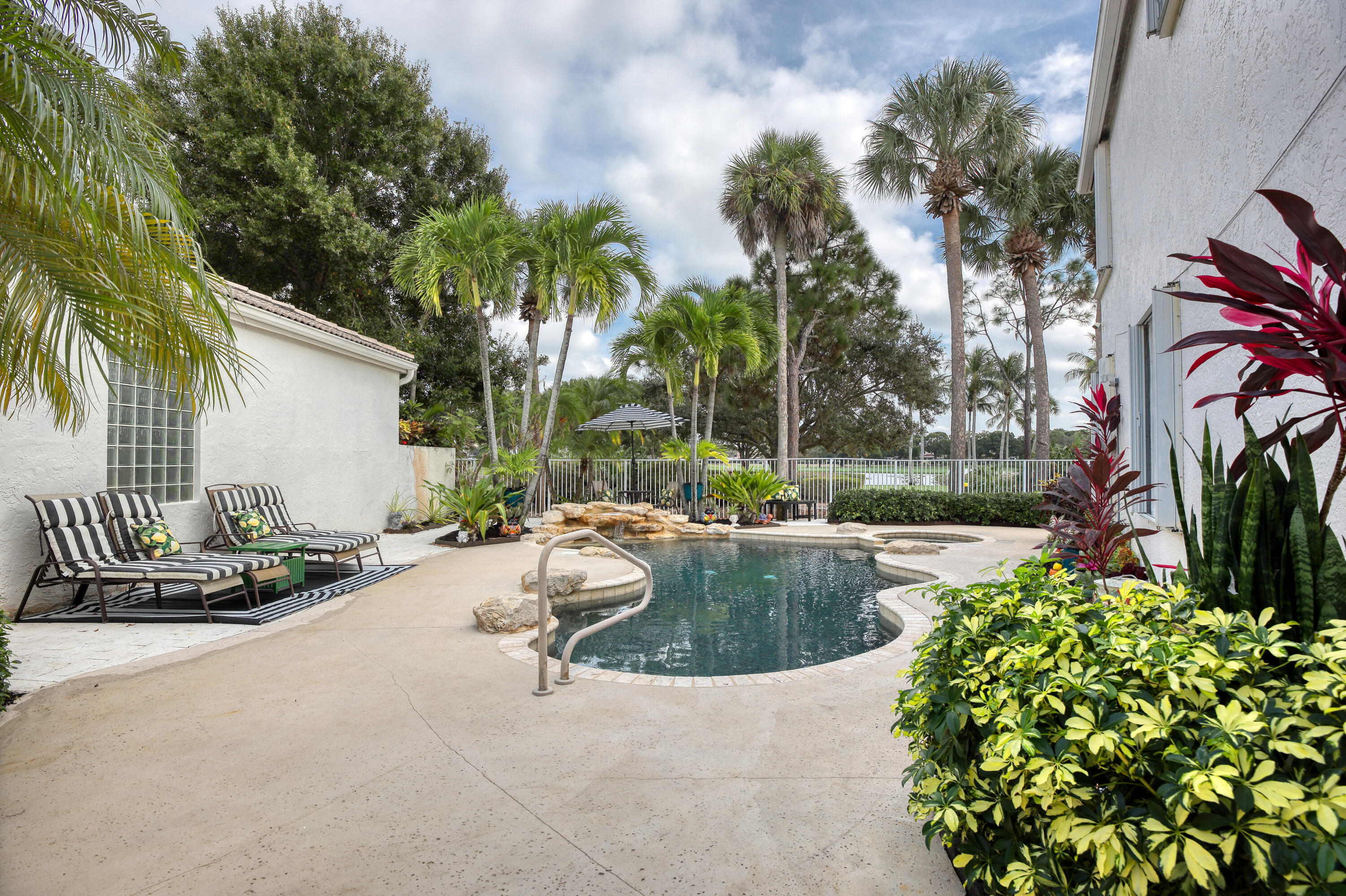 2070 Chagall Circle Property Photo 6