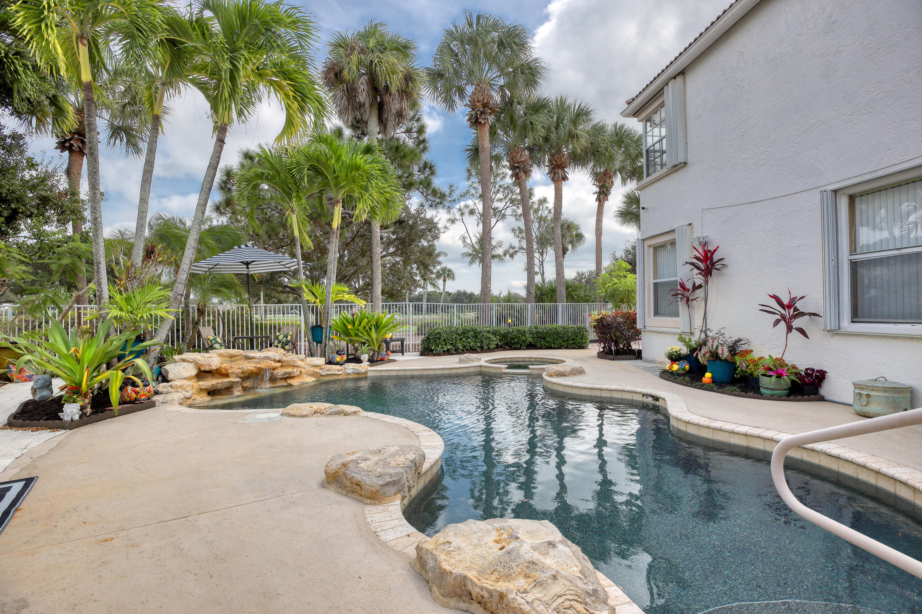 2070 Chagall Circle Property Photo 7