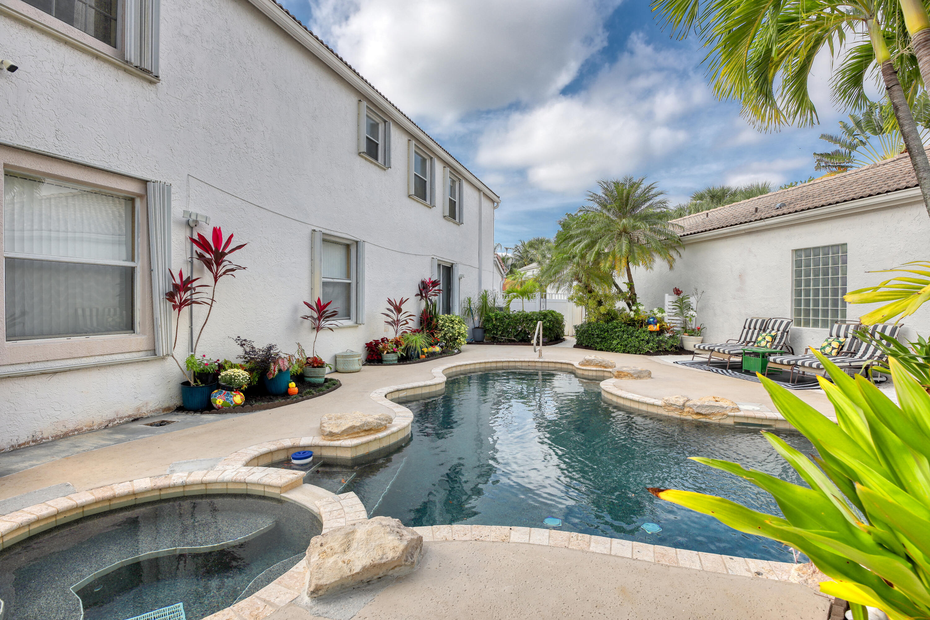 2070 Chagall Circle Property Photo 8