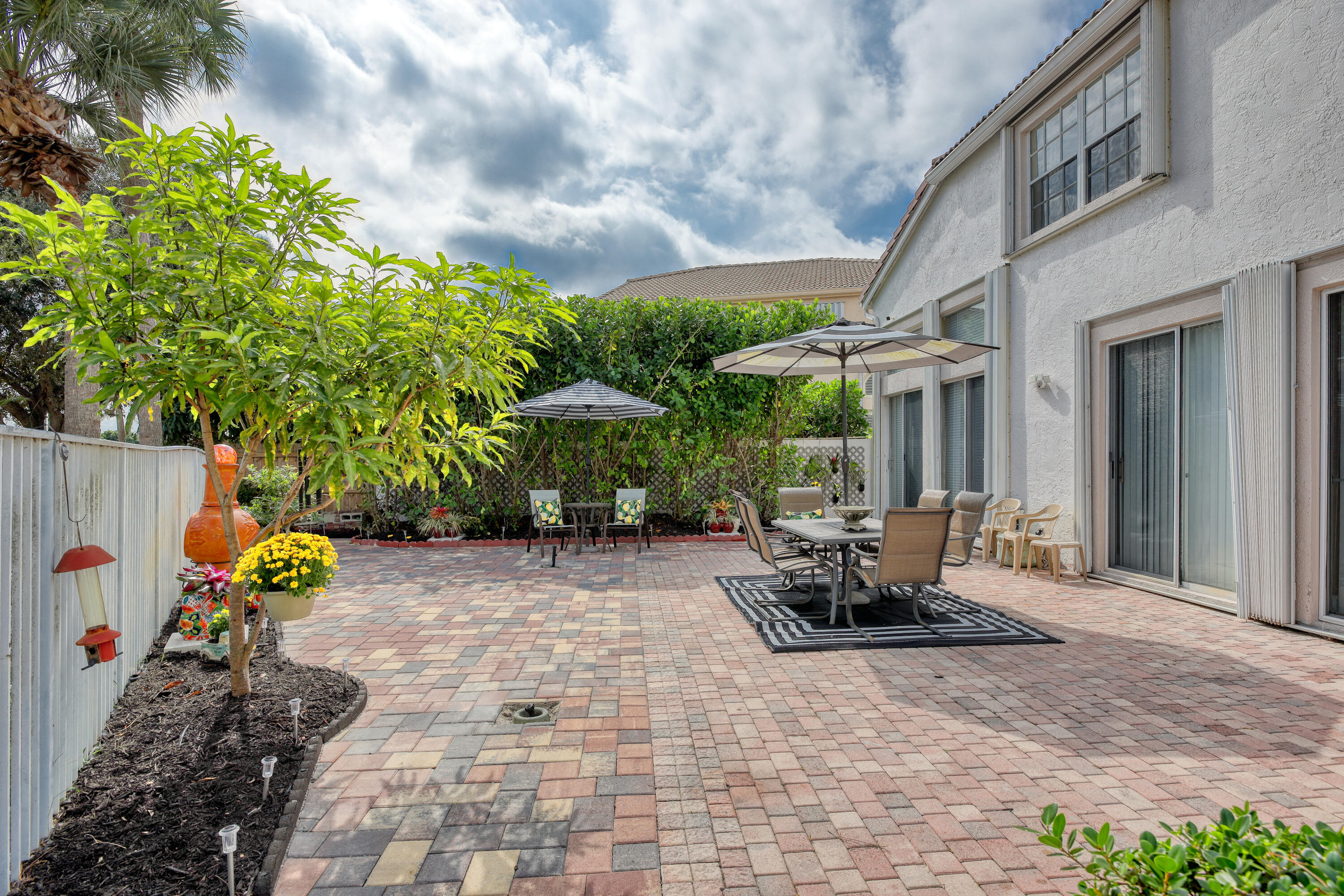 2070 Chagall Circle Property Photo 9