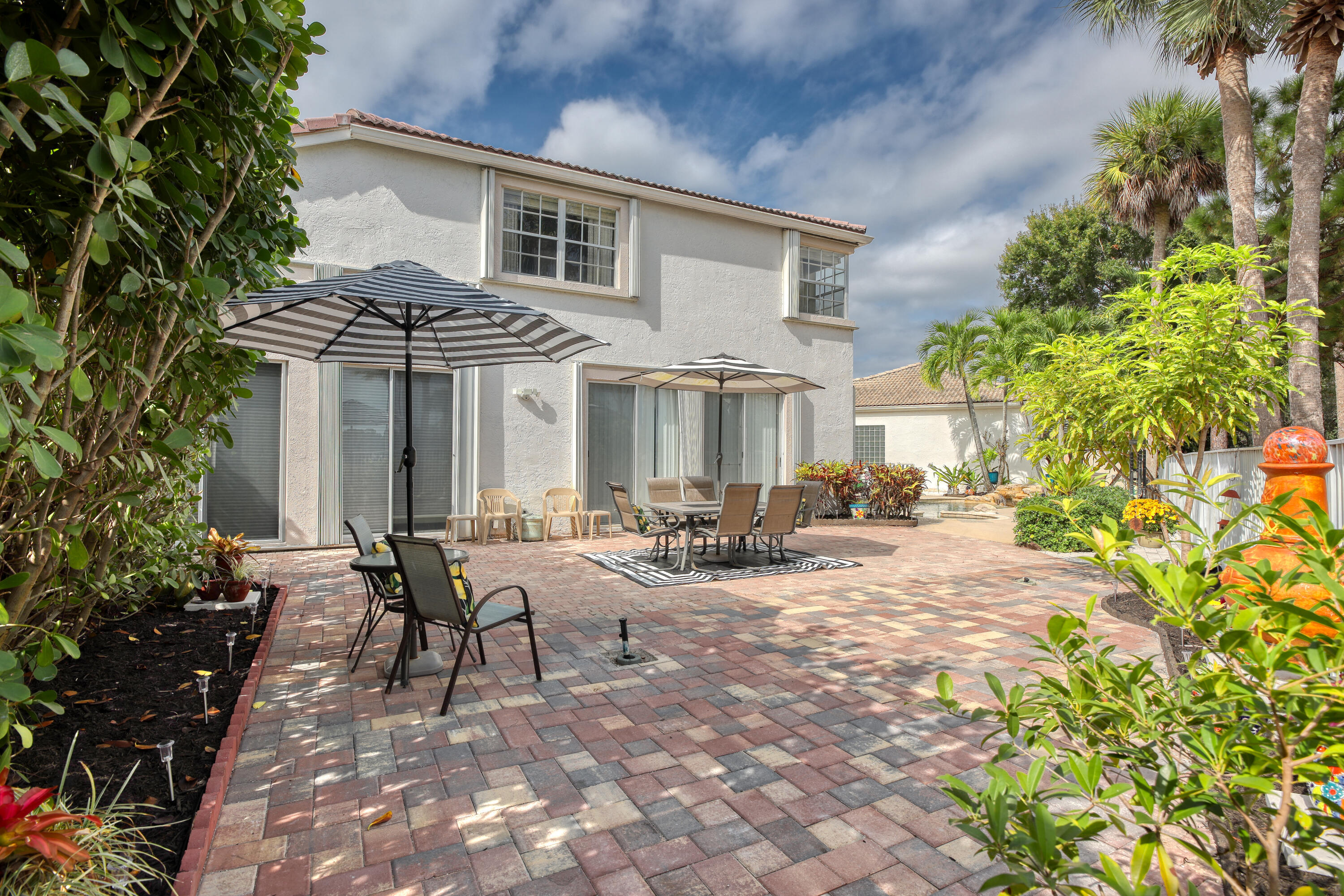 2070 Chagall Circle Property Photo 10
