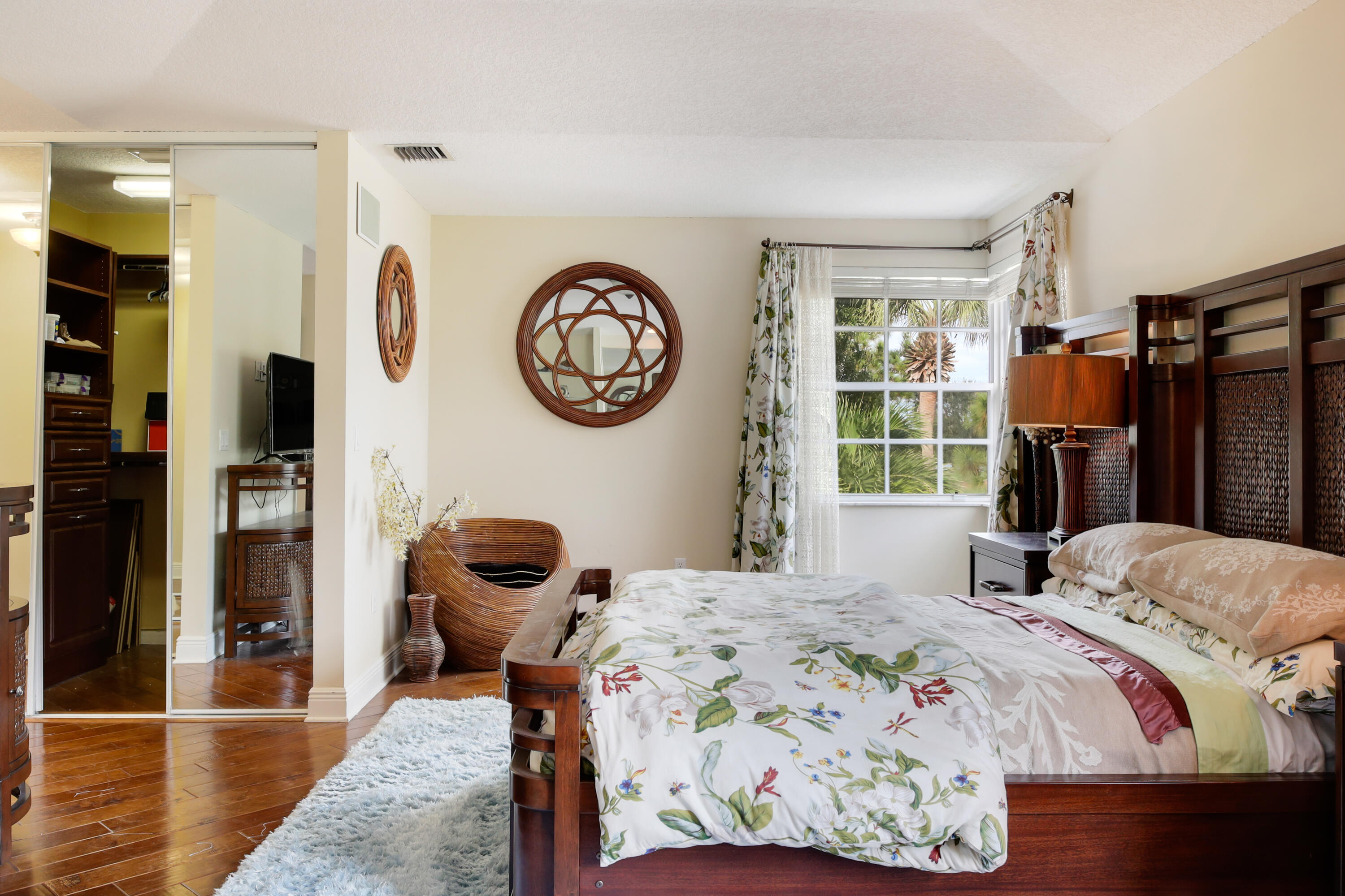 2070 Chagall Circle Property Photo 36