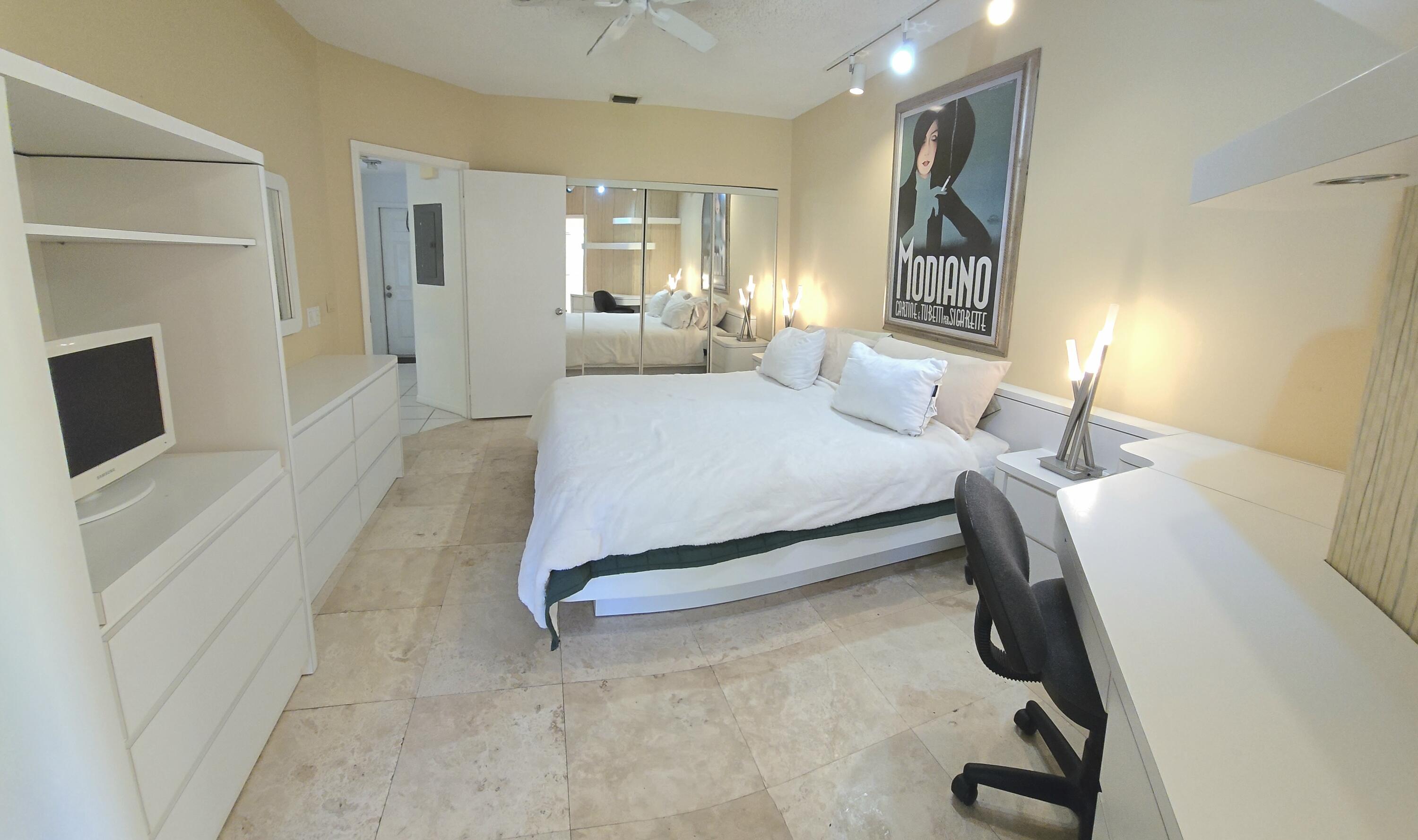 6566 Via Regina 6566 Property Photo 10