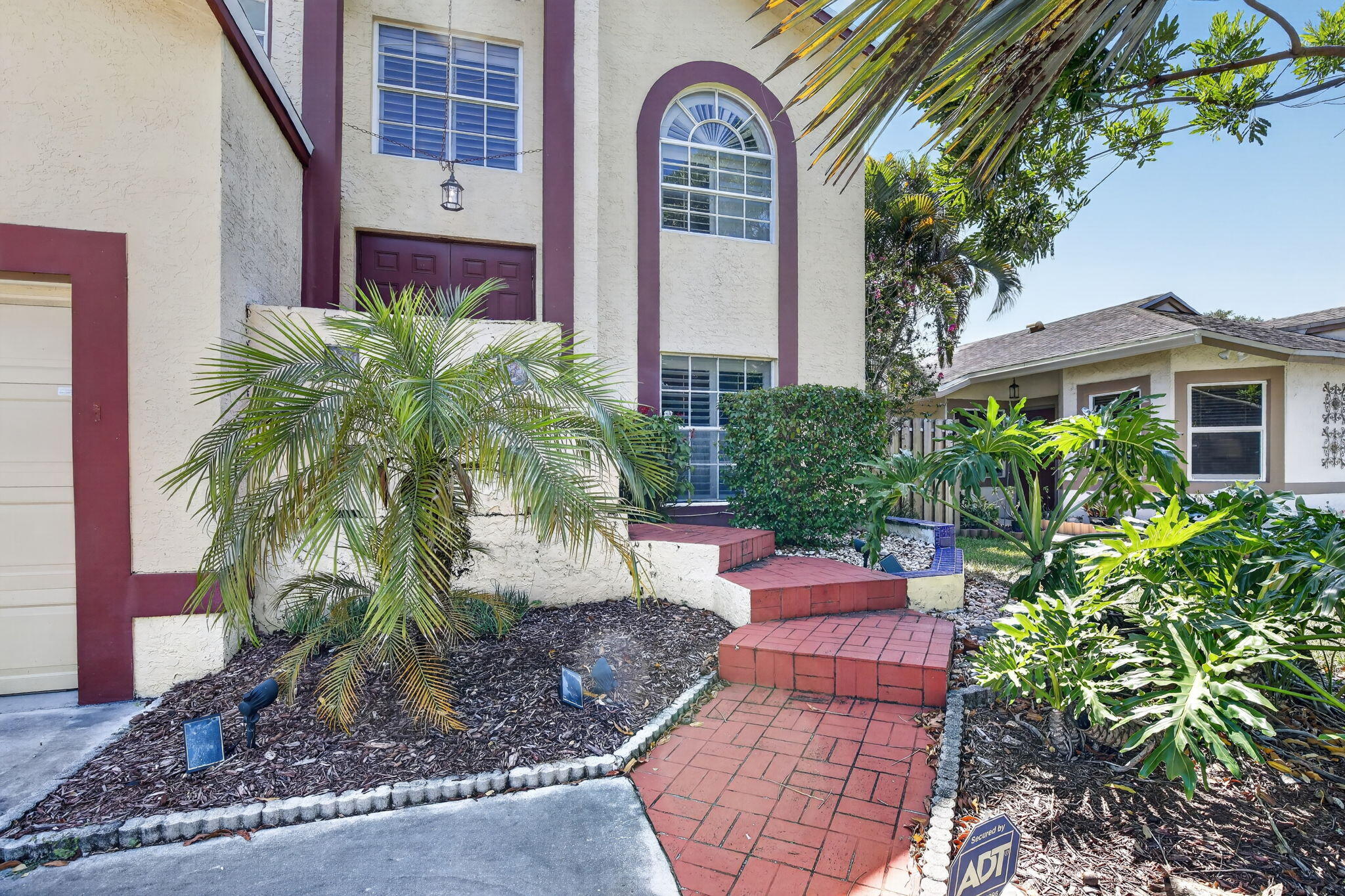 1447 Sw 6th Avenue Property Photo 5