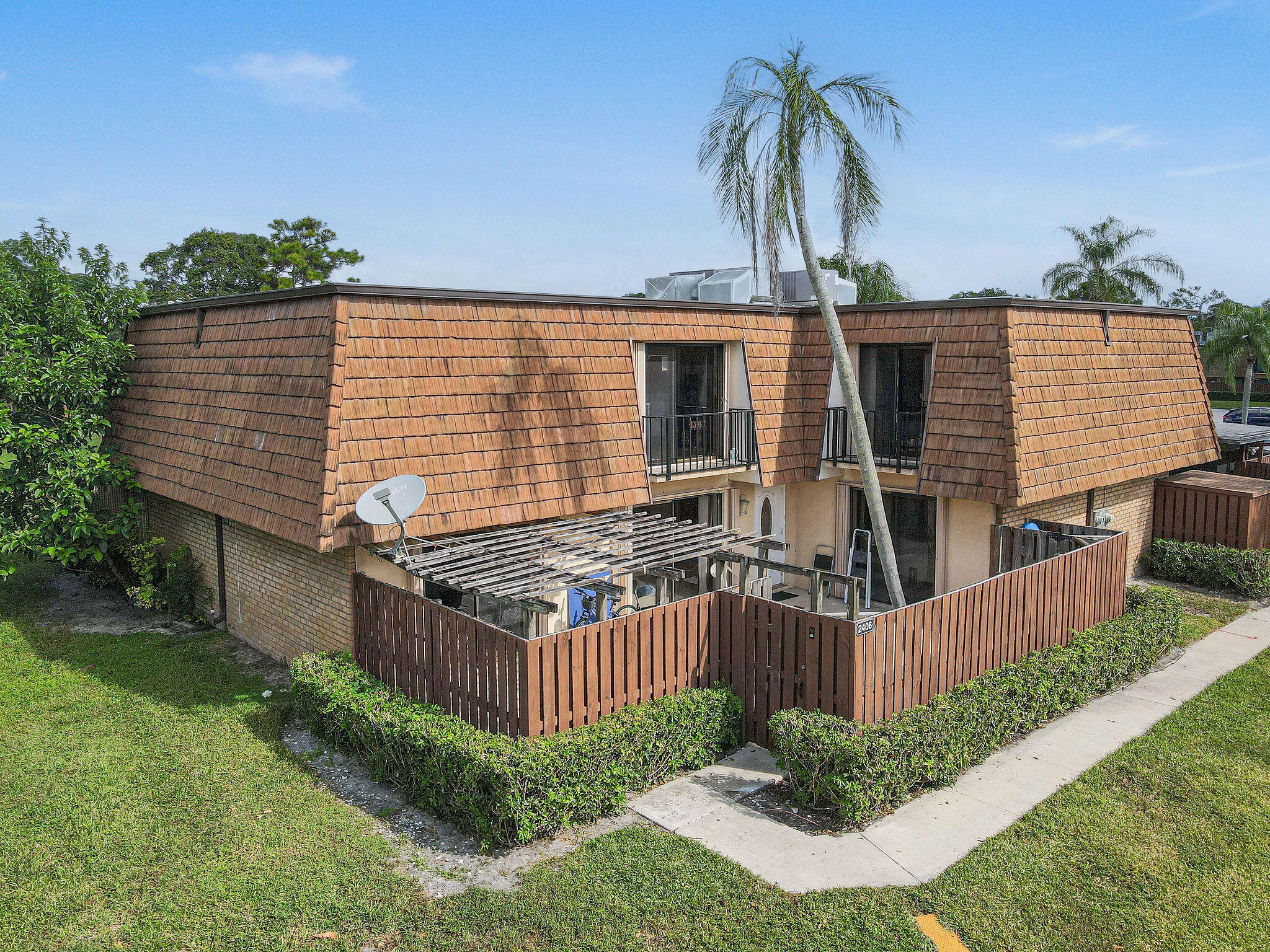 2406 24th Lane Property Photo 5