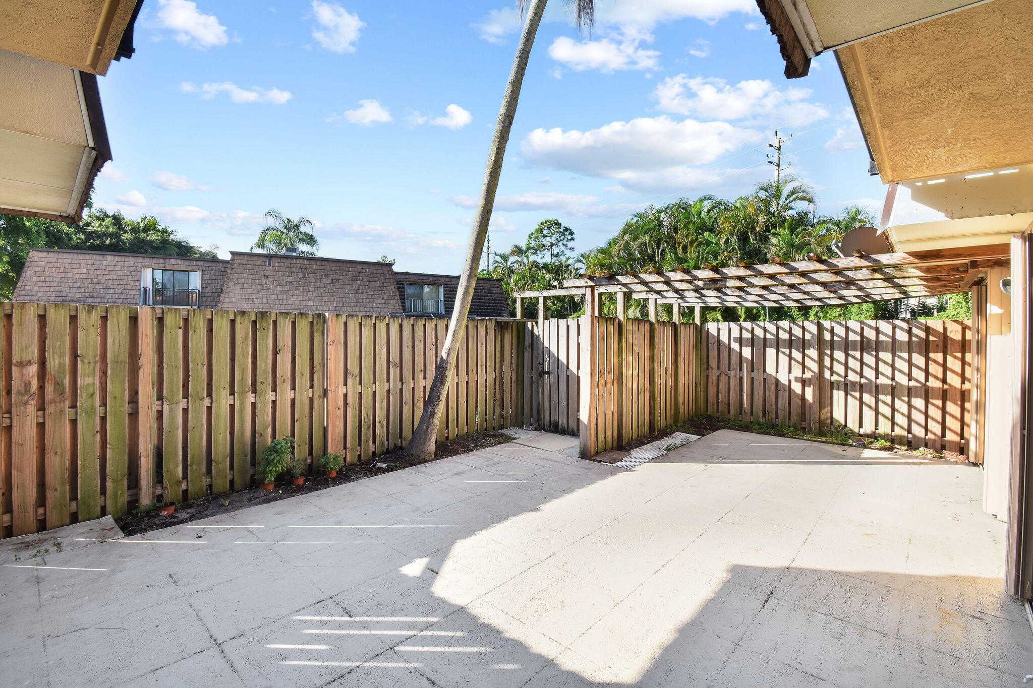 2406 24th Lane Property Photo 7