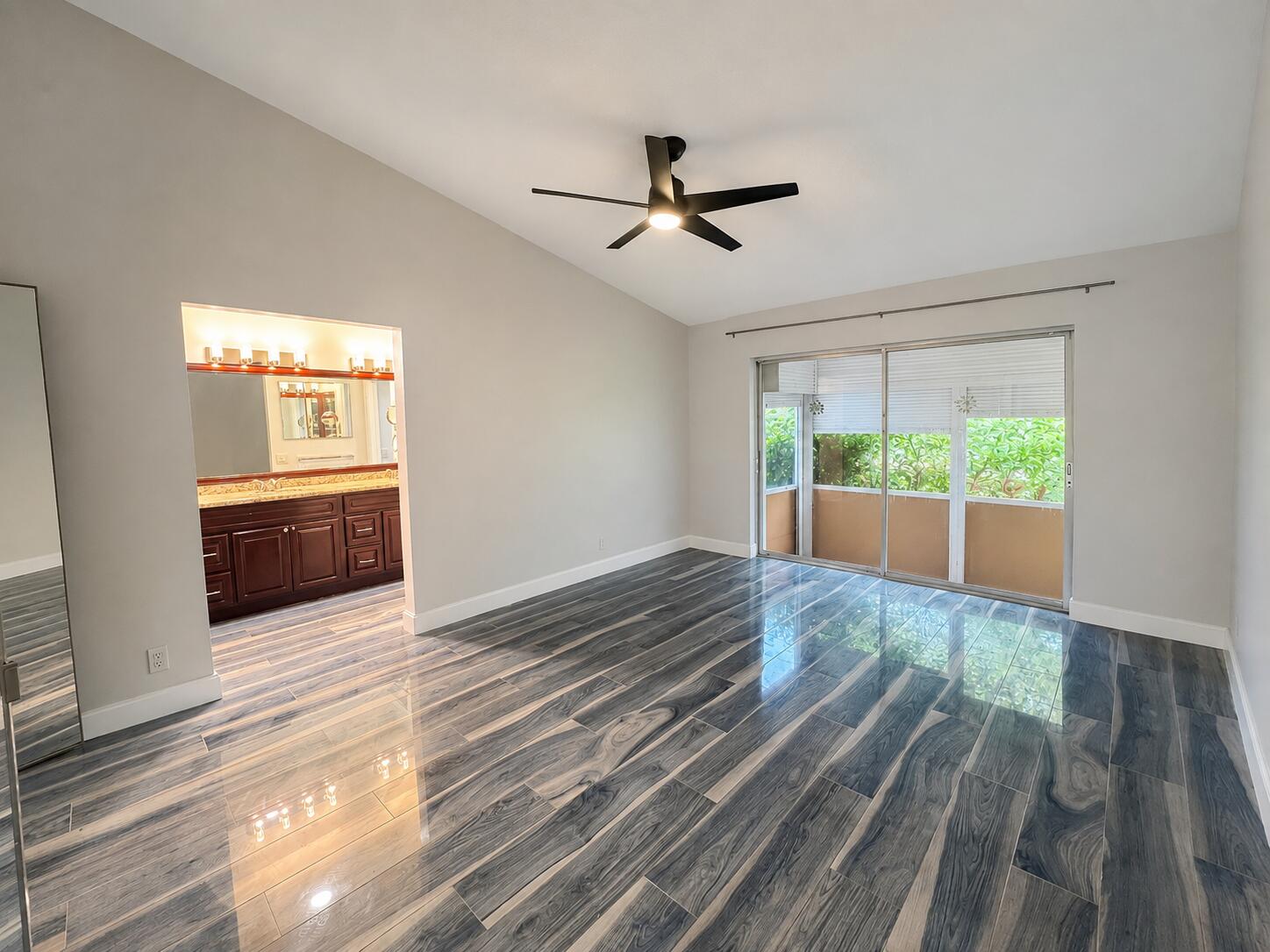 5557 N Cameo Drive N Property Photo 17