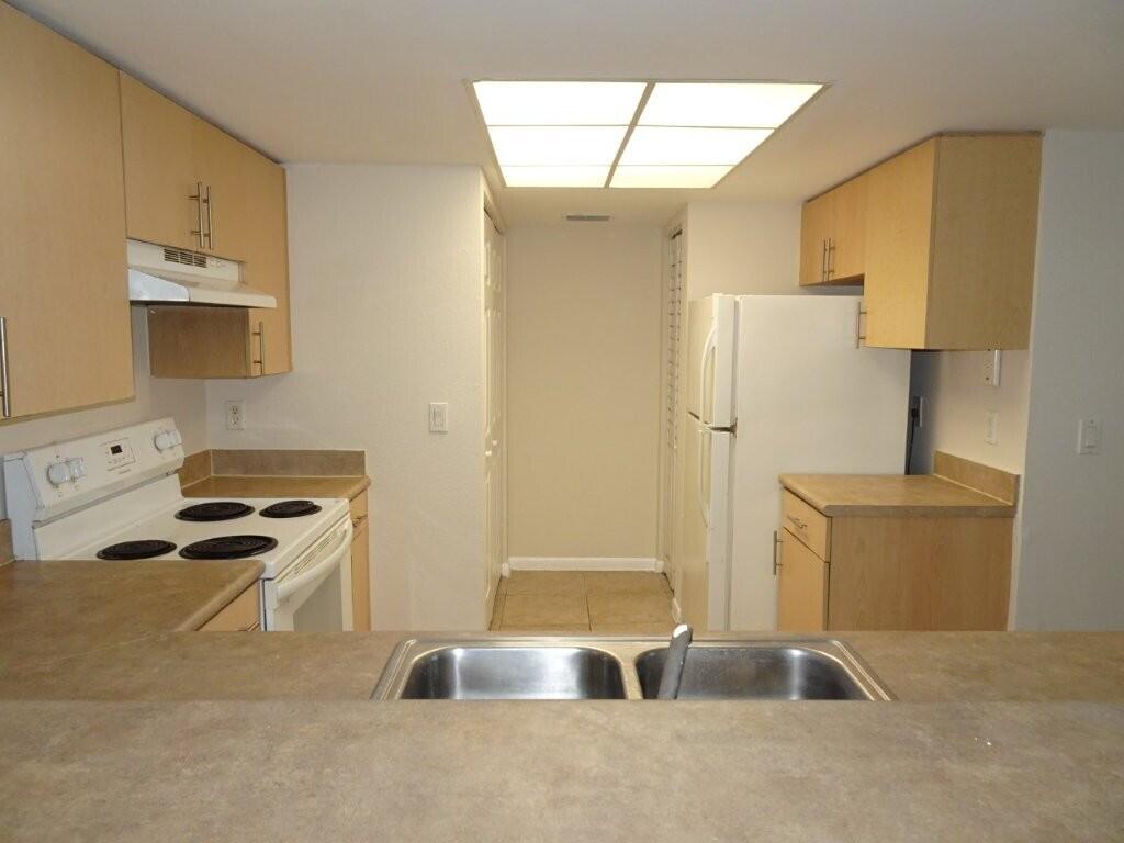 9122 W Atlantic Boulevard 713 Property Photo 6