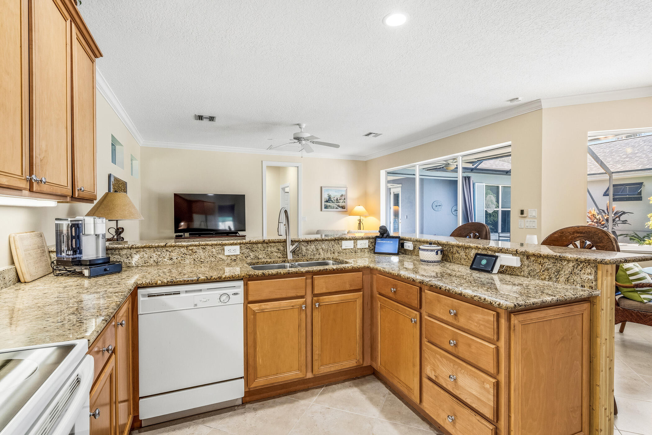 228 Oak Hammock Circle Sw Property Photo 13