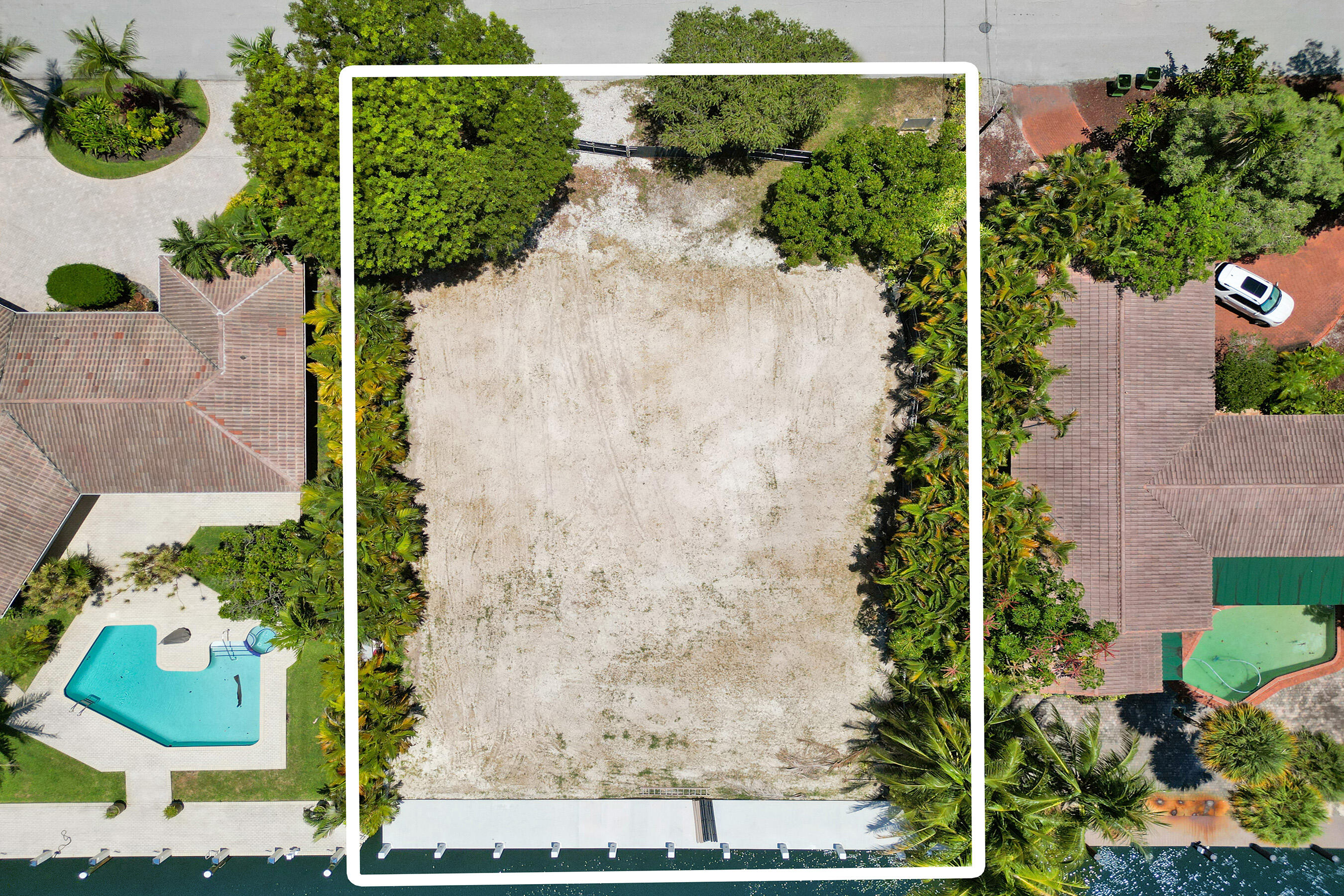 2552 Mercedes Drive Property Photo 11
