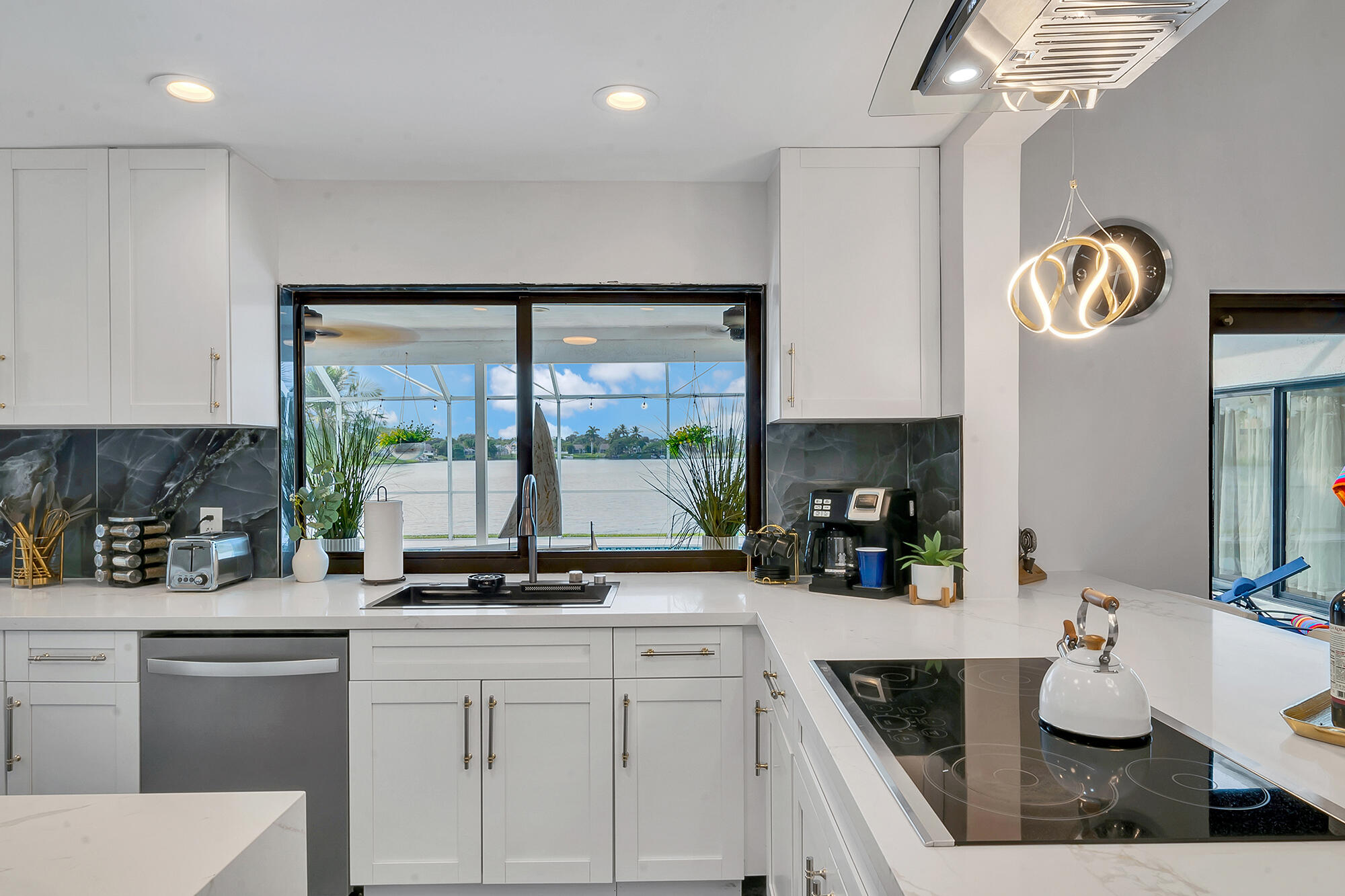 1457 Sailboat Circle Property Photo 12