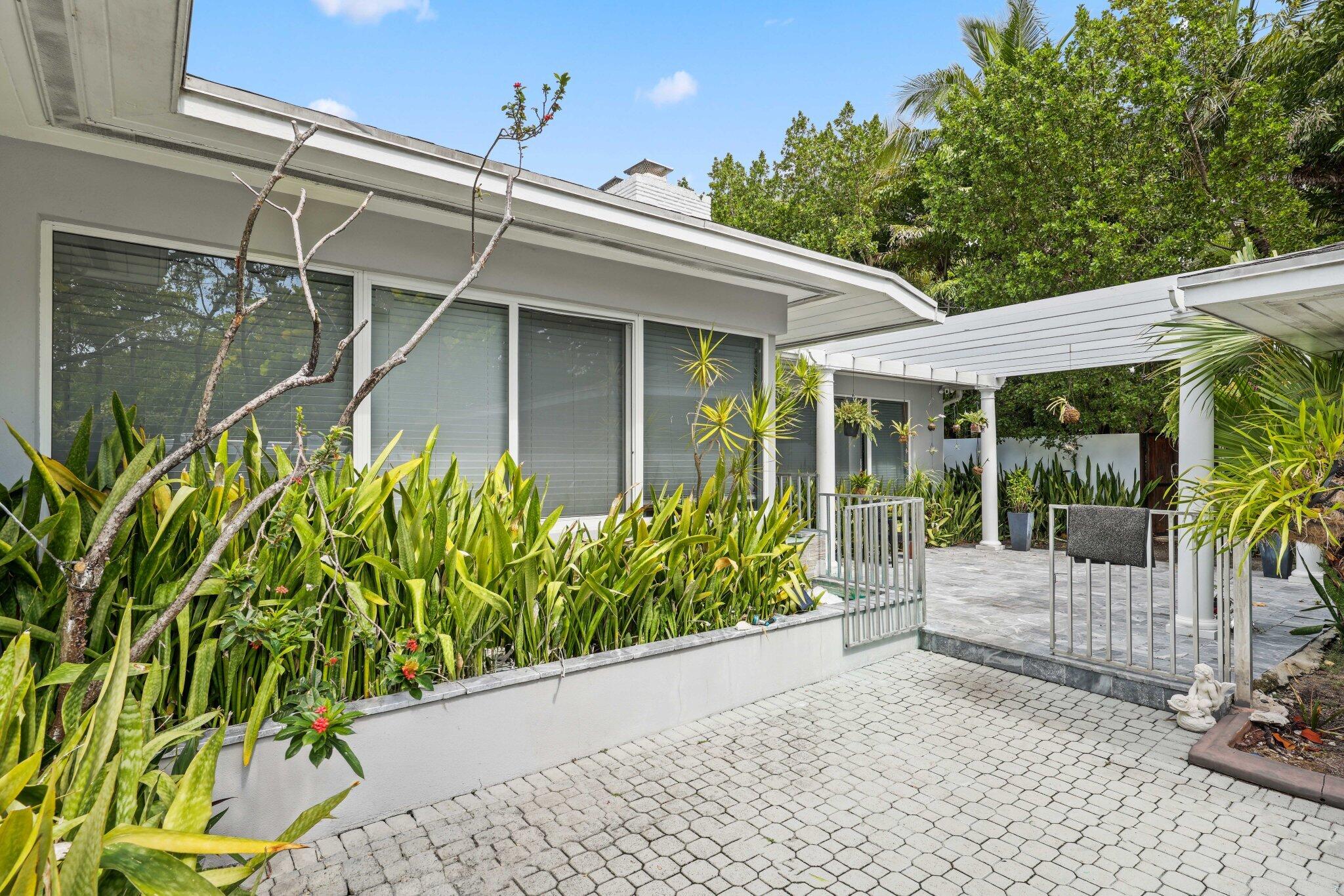 1313 Seabreeze Boulevard Property Photo 74