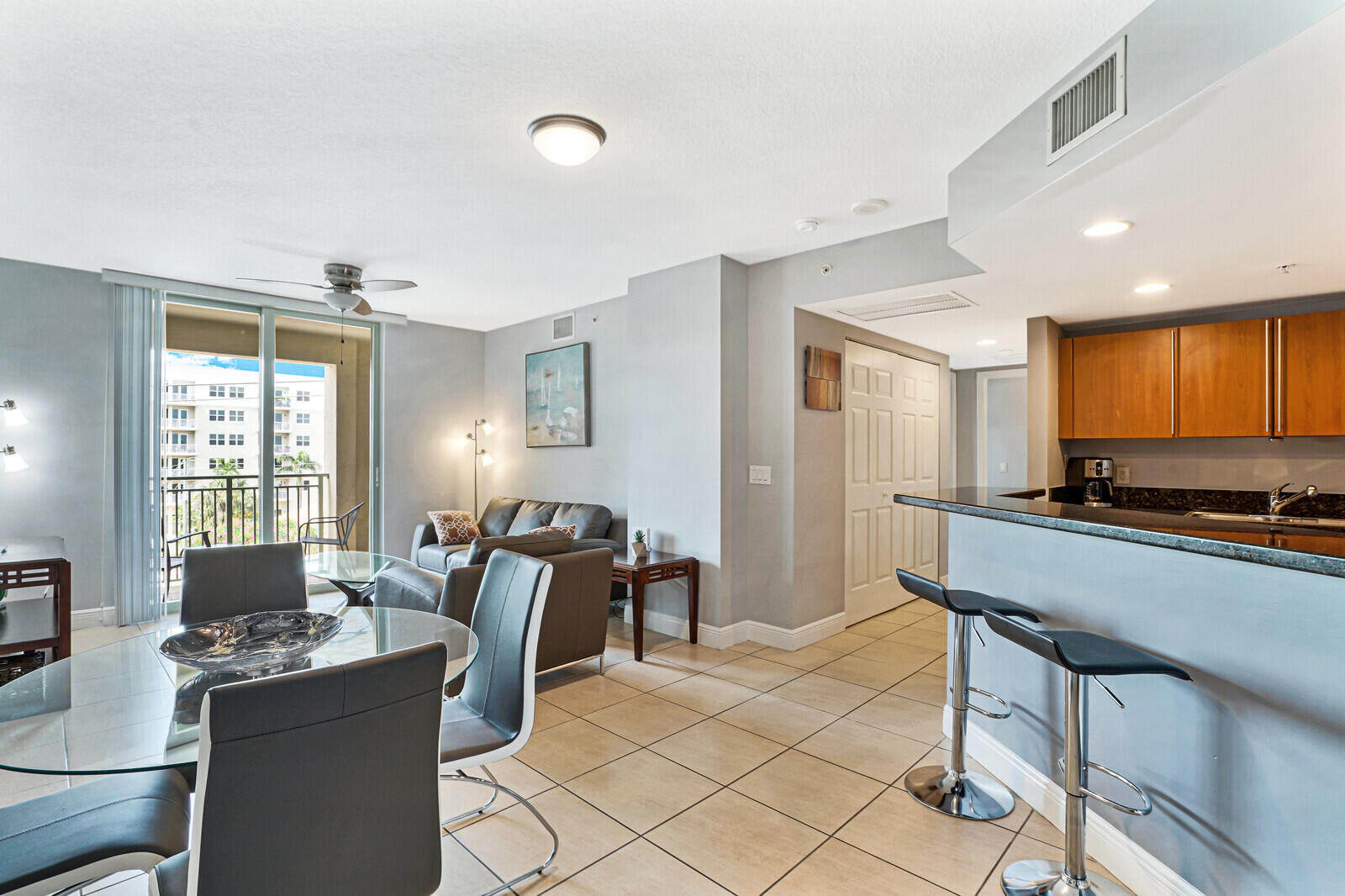 610 Clematis Street 538 Property Photo 1