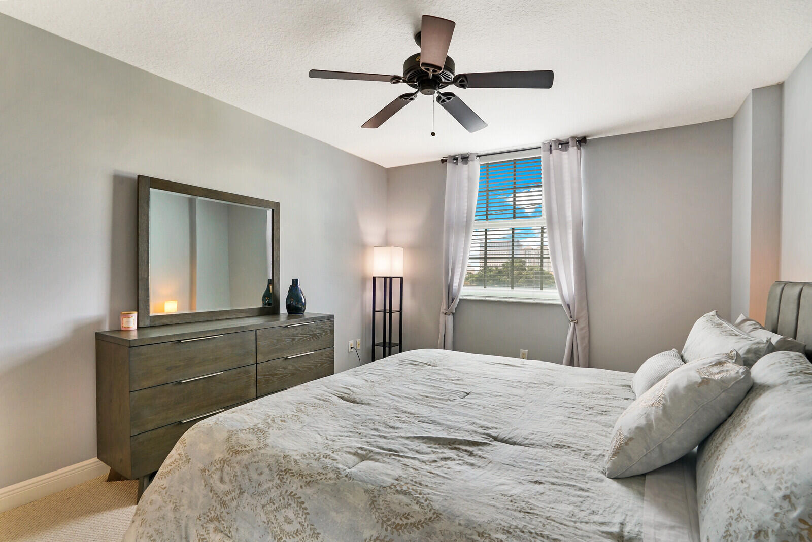 610 Clematis Street 538 Property Photo 15