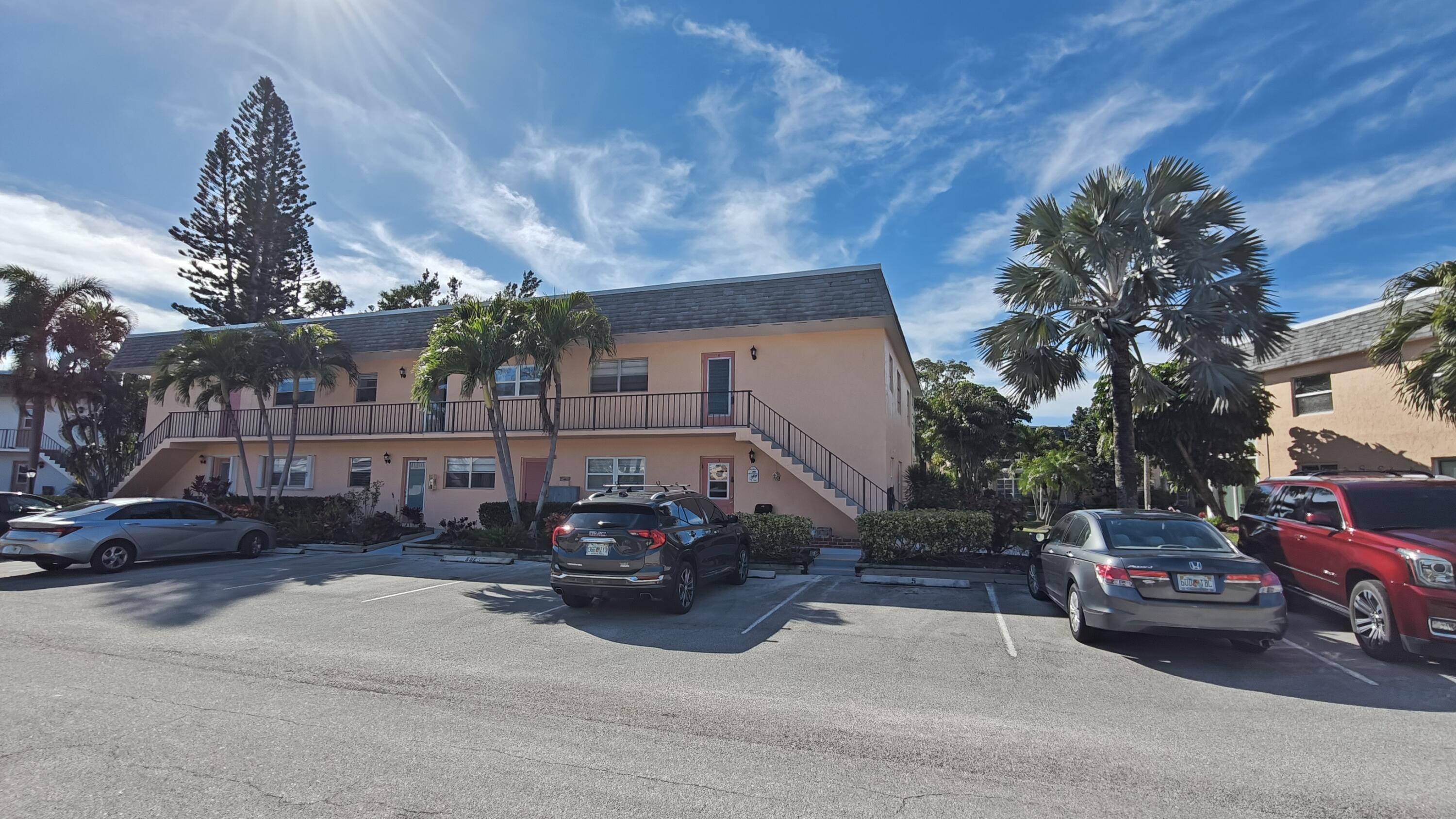 2950 Se Ocean Boulevard 37-6 Property Photo 1