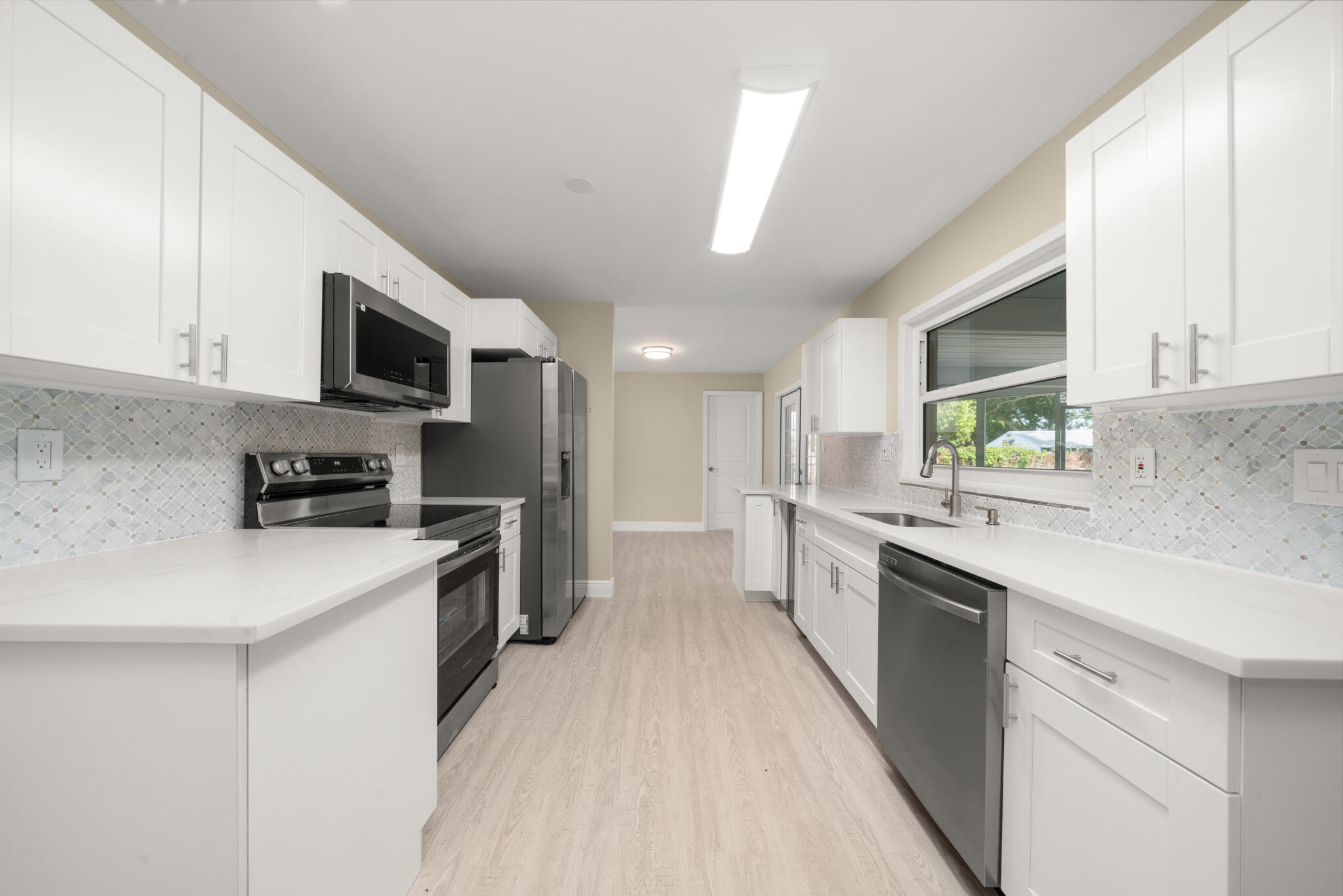 4119 Tangier Street Property Photo 6