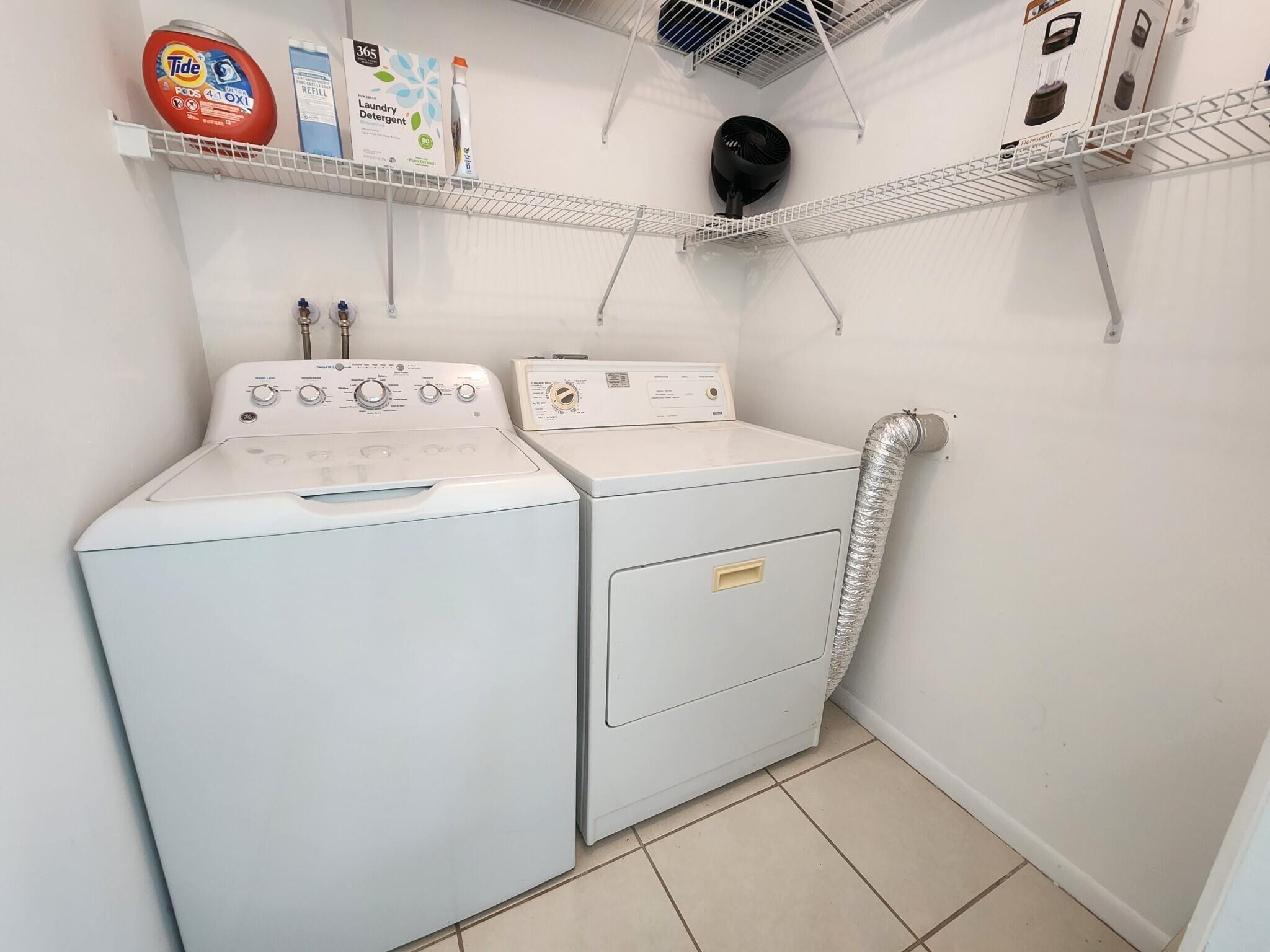 369 Capri H 369 Property Photo 25